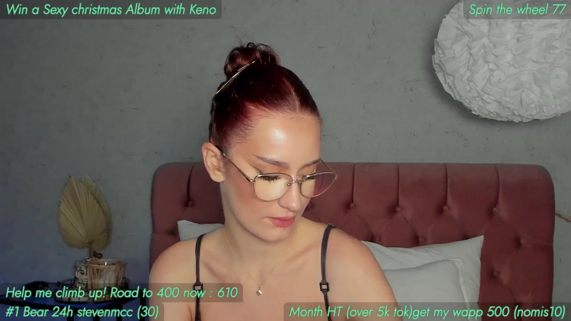 Gallery image thumbnail from AnnieKarrera1's myfreecams stream on, 12/16/2024, 15:36 image 6 of 20