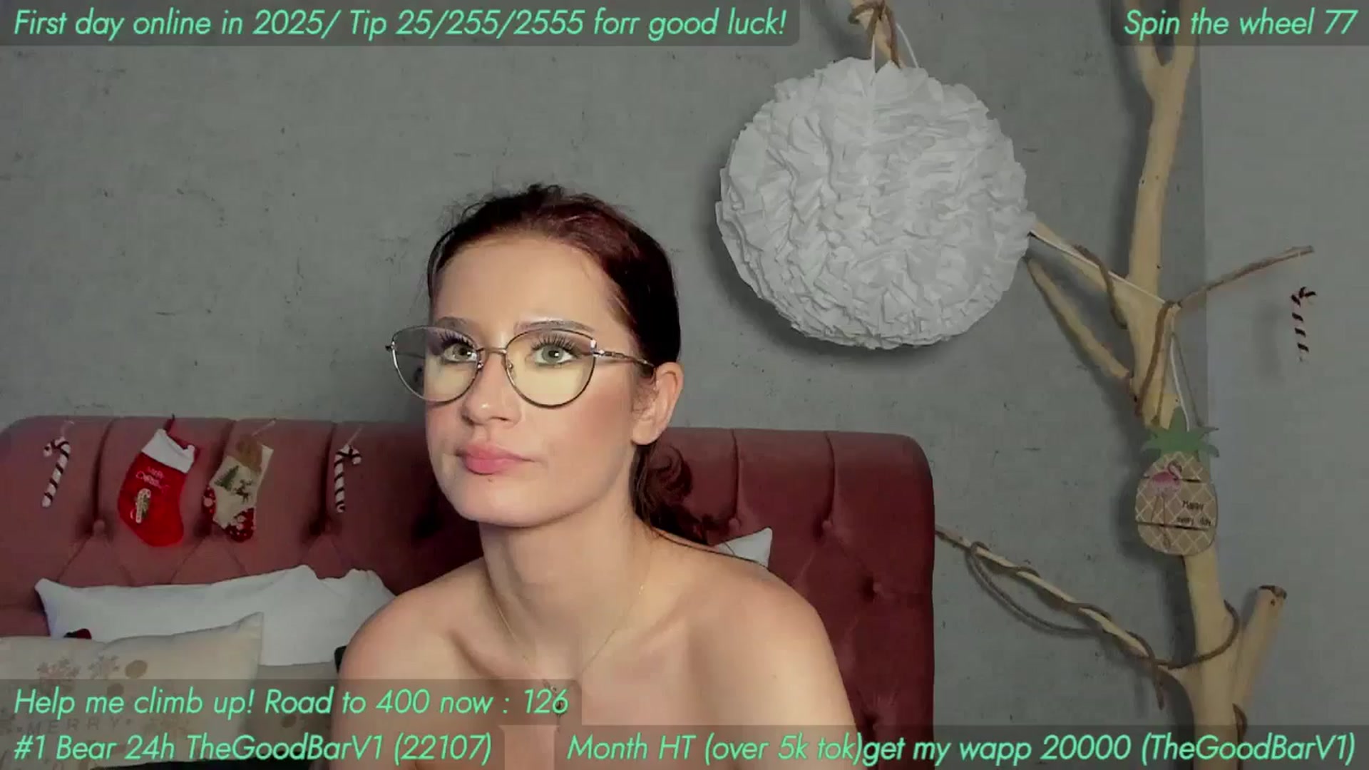 Gallery image thumbnail from AnnieKarrera1's myfreecams stream on, 01/05/2025, 17:24 image 18 of 20