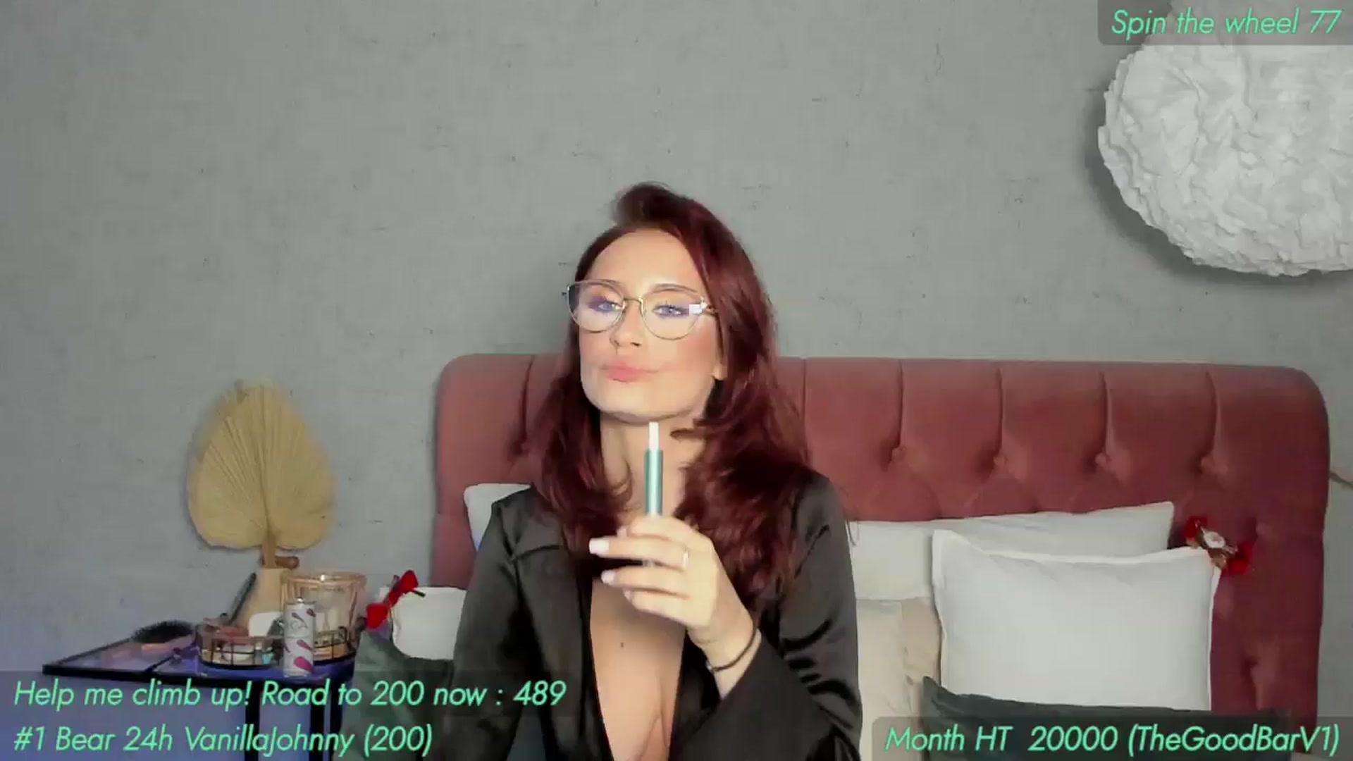 Gallery image thumbnail from AnnieKarrera1's myfreecams stream on, 01/21/2025, 17:39 image 15 of 20