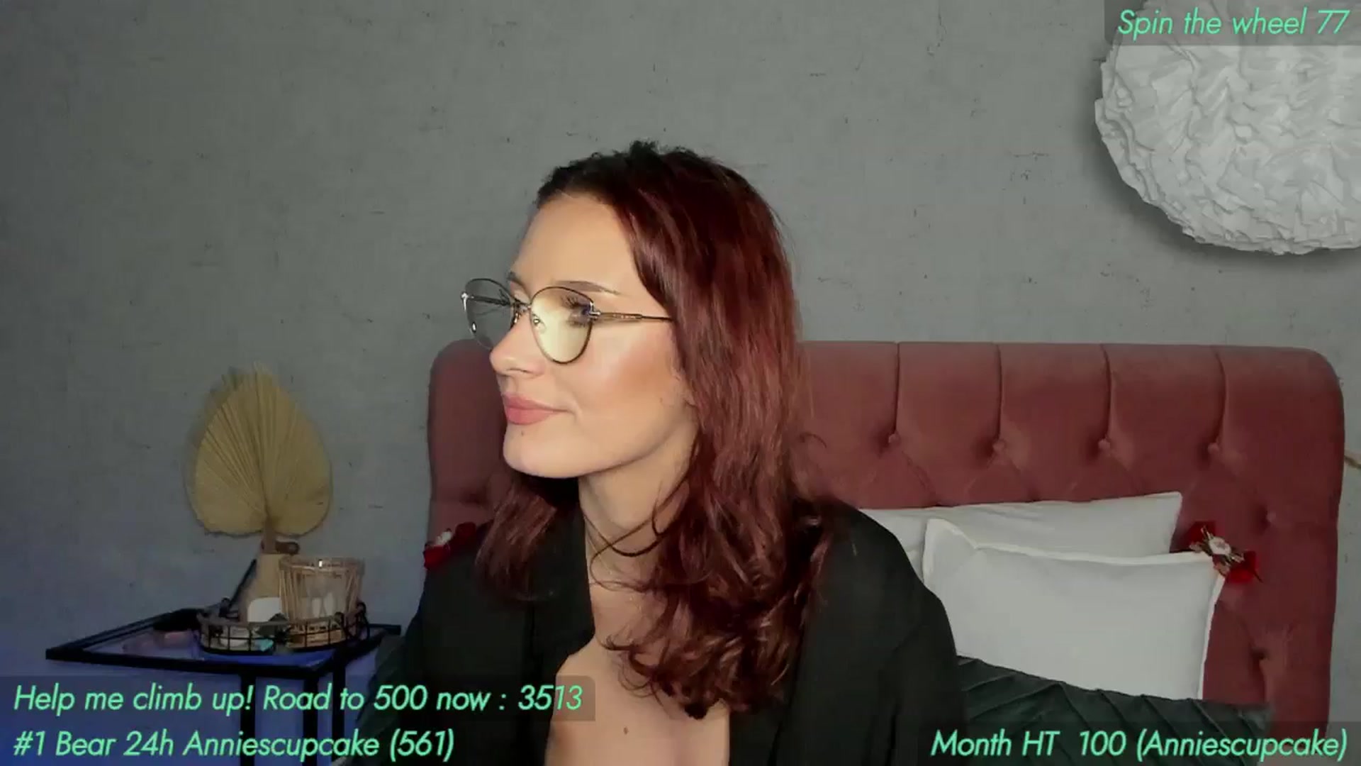 Gallery image thumbnail from AnnieKarrera1's myfreecams stream on, 02/08/2025, 15:32 image 1 of 20