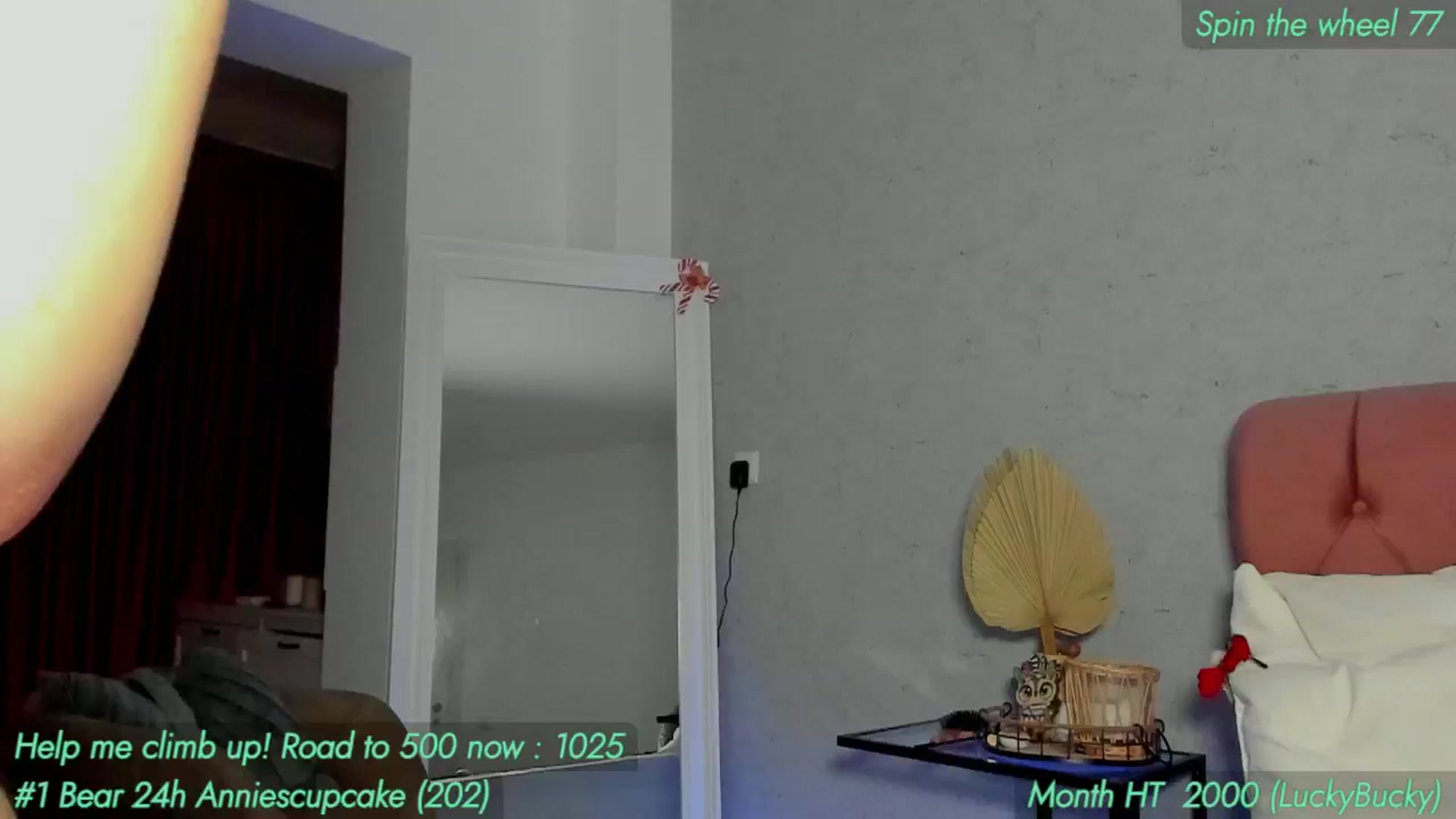 Gallery image thumbnail from AnnieKarrera1's myfreecams stream on, 02/18/2025, 17:13 image 16 of 20