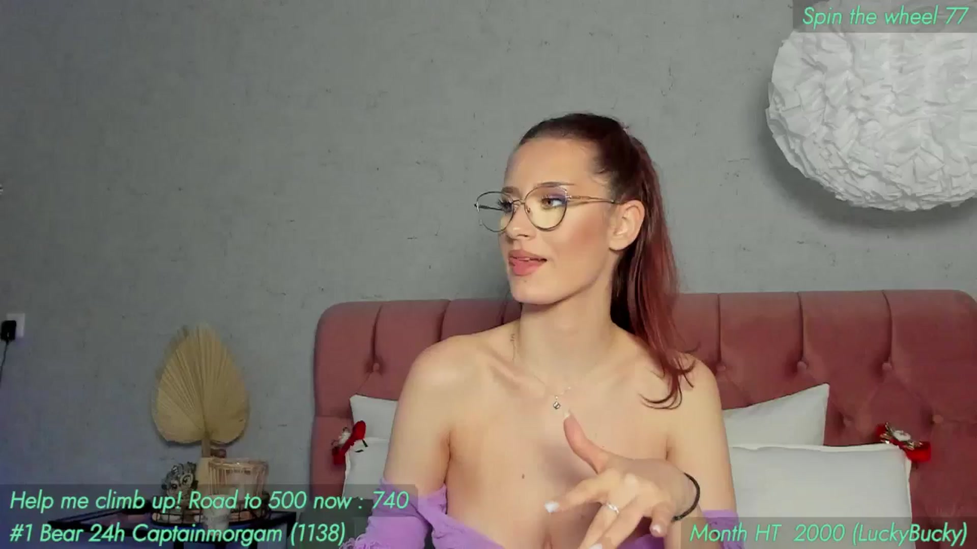 Gallery image thumbnail from AnnieKarrera1's myfreecams stream on, 02/23/2025, 18:20 image 12 of 20