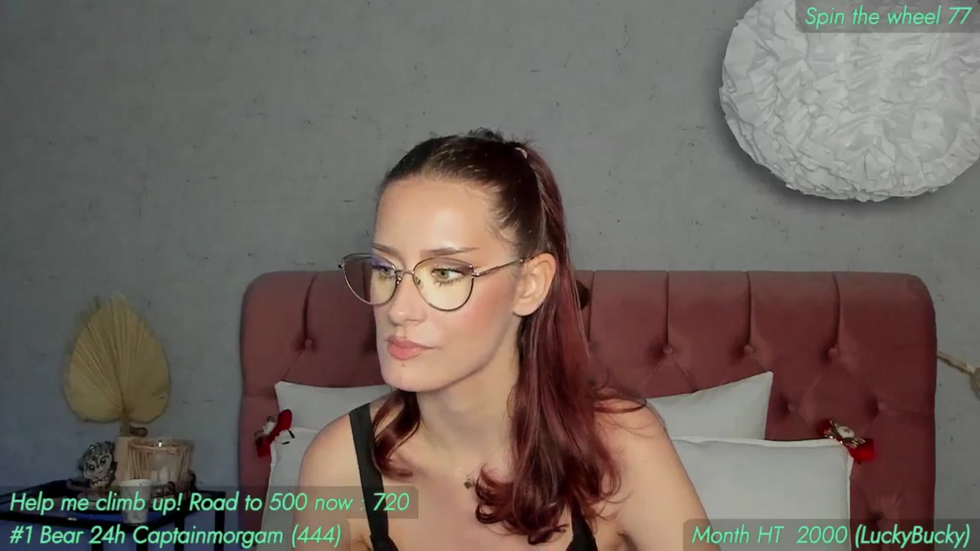 Gallery image thumbnail from AnnieKarrera1's myfreecams stream on, 02/24/2025, 16:27 image 17 of 20