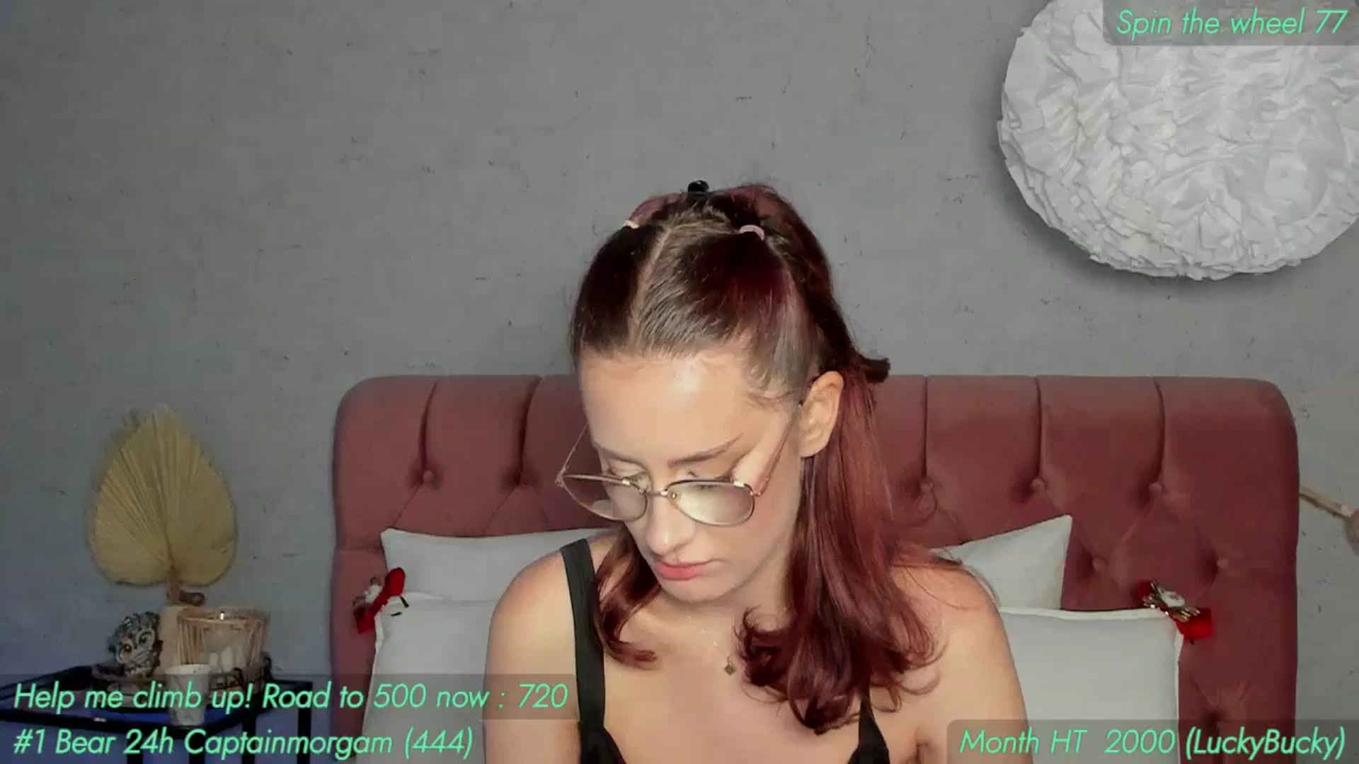 Gallery image thumbnail from AnnieKarrera1's myfreecams stream on, 02/24/2025, 16:27 image 16 of 20
