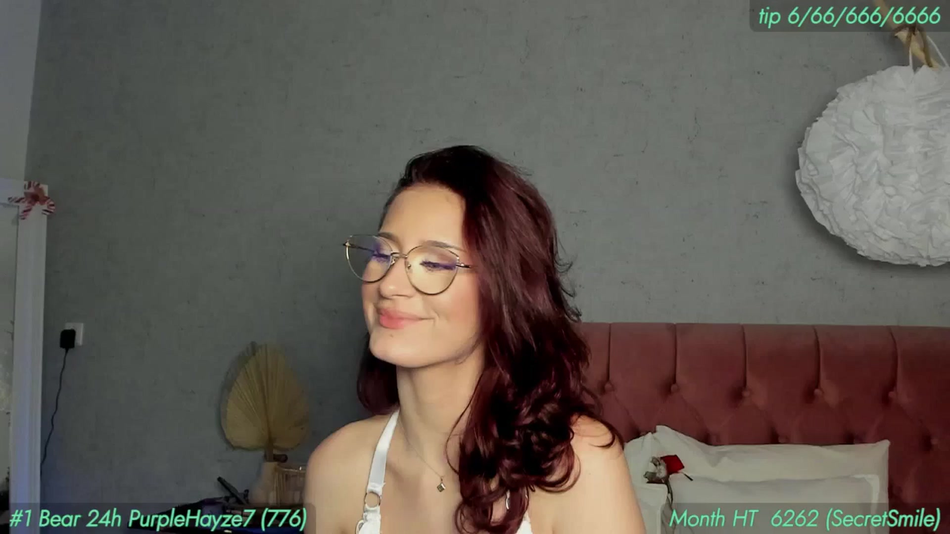 Gallery image thumbnail from AnnieKarrera1's myfreecams stream on, 03/31/2025, 10:09 image 15 of 20