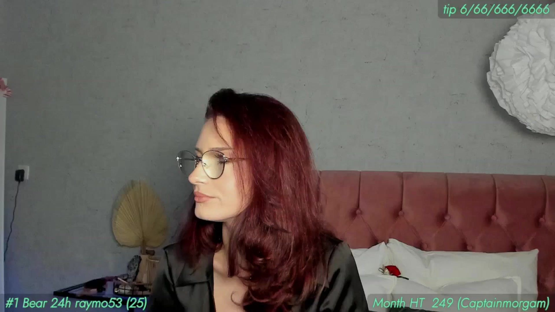 Gallery image thumbnail from AnnieKarrera1's myfreecams stream on, 04/05/2025, 16:37 image 12 of 20