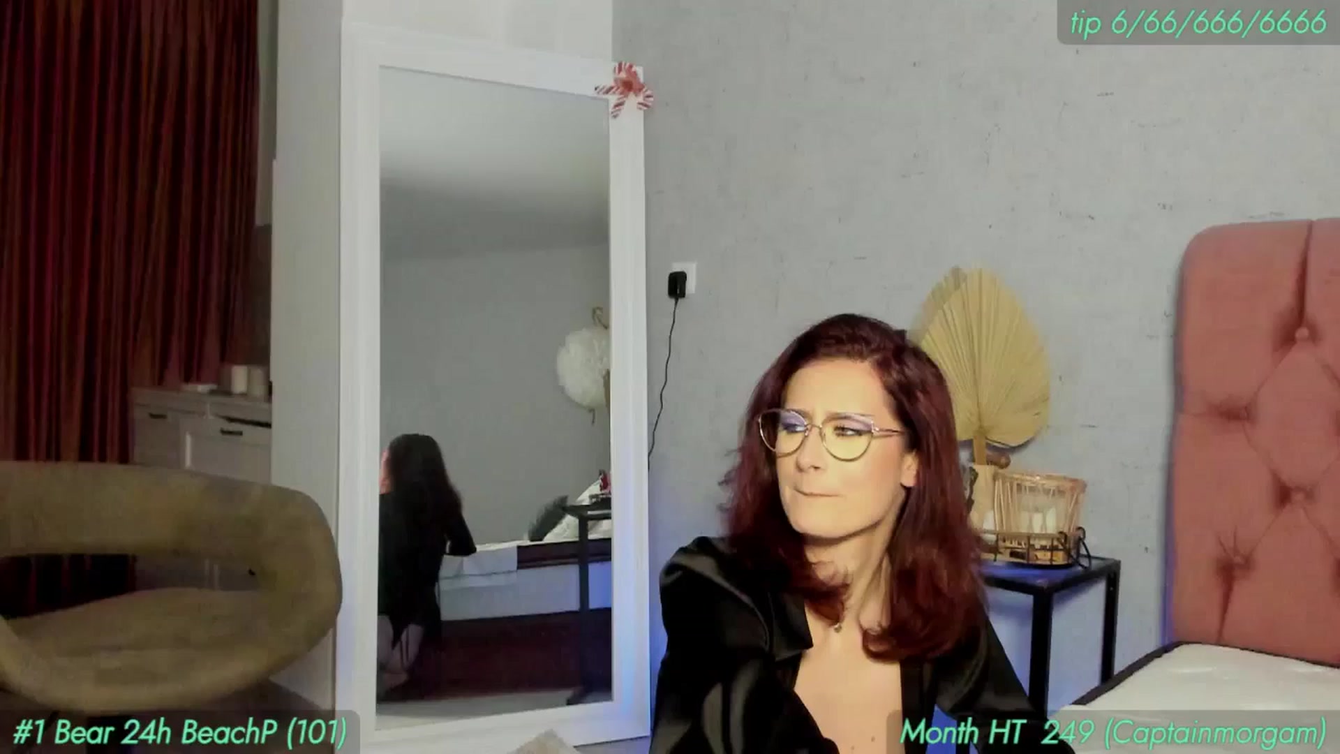 Gallery image thumbnail from AnnieKarrera1's myfreecams stream on, 04/05/2025, 16:37 image 15 of 20