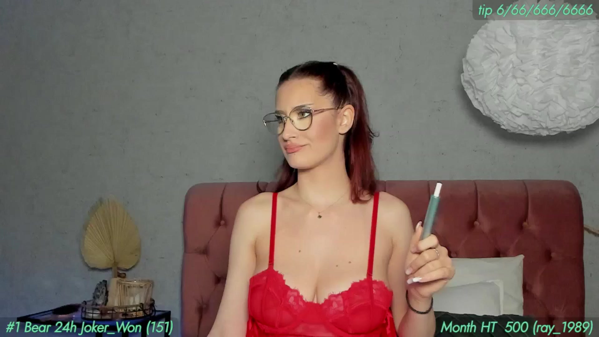 Gallery image thumbnail from AnnieKarrera1's myfreecams stream on, 04/11/2025, 19:07 image 19 of 20