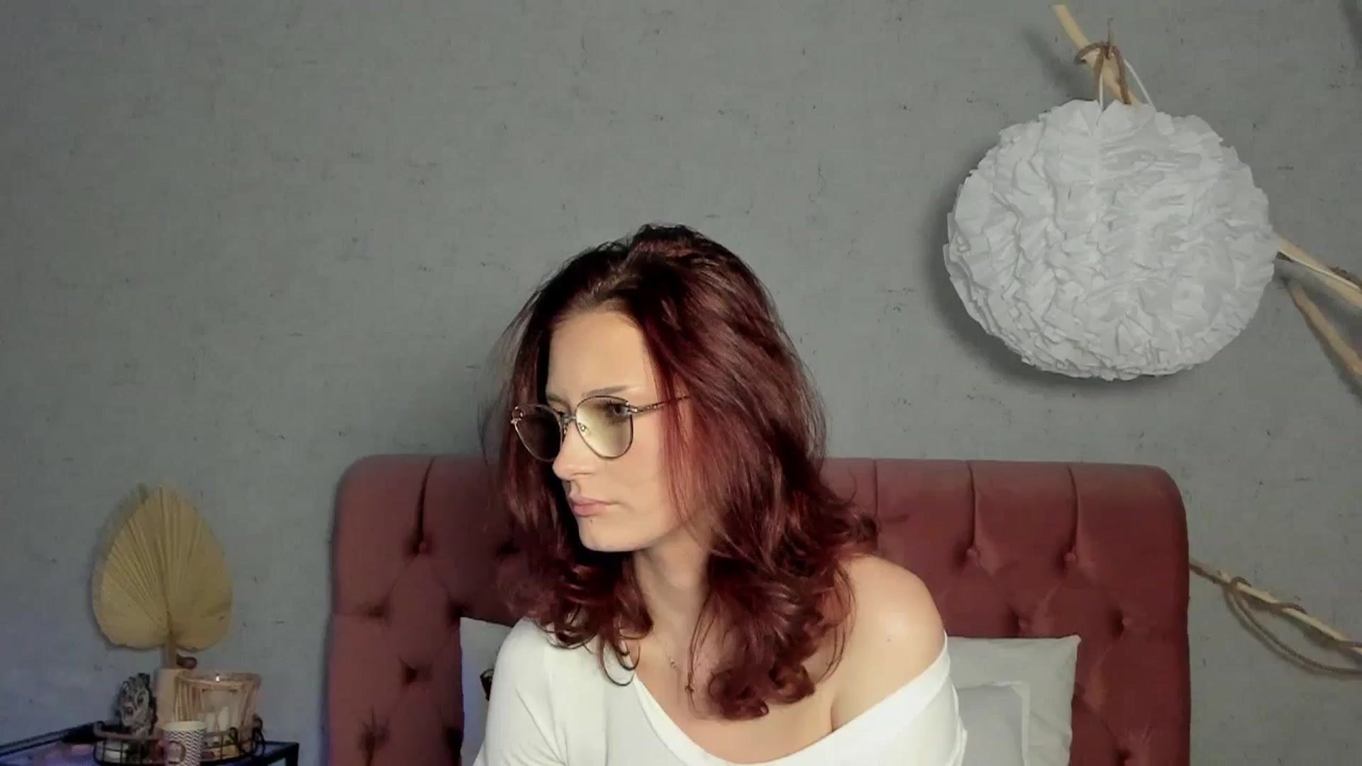 Gallery image thumbnail from AnnieKarrera1's myfreecams stream on, 04/18/2025, 19:11 image 1 of 20