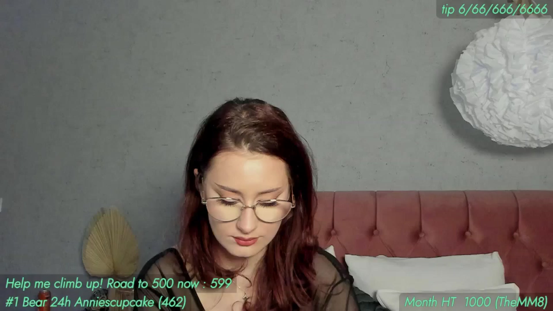 Gallery image thumbnail from AnnieKarrera1's myfreecams stream on, 05/03/2025, 17:51 image 12 of 20