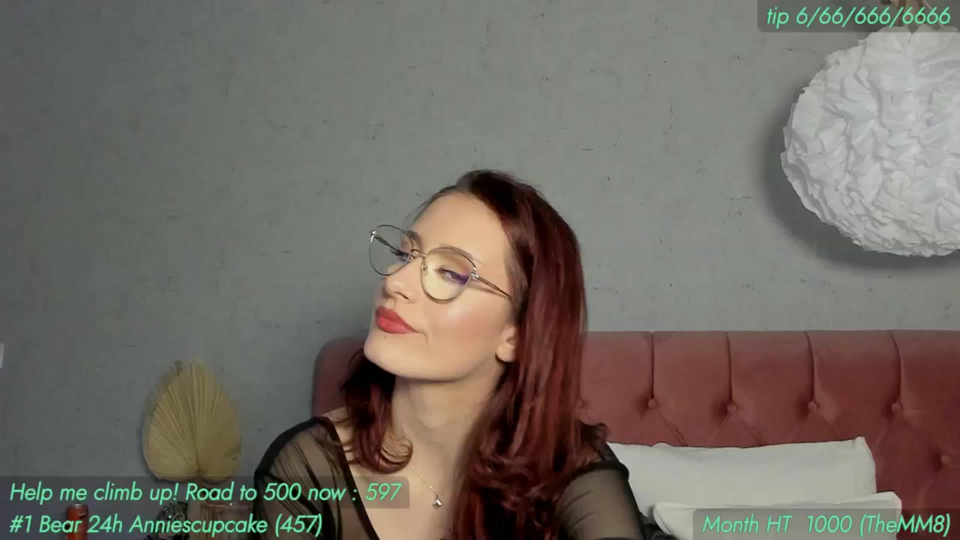 Gallery image thumbnail from AnnieKarrera1's myfreecams stream on, 05/03/2025, 17:51 image 6 of 20