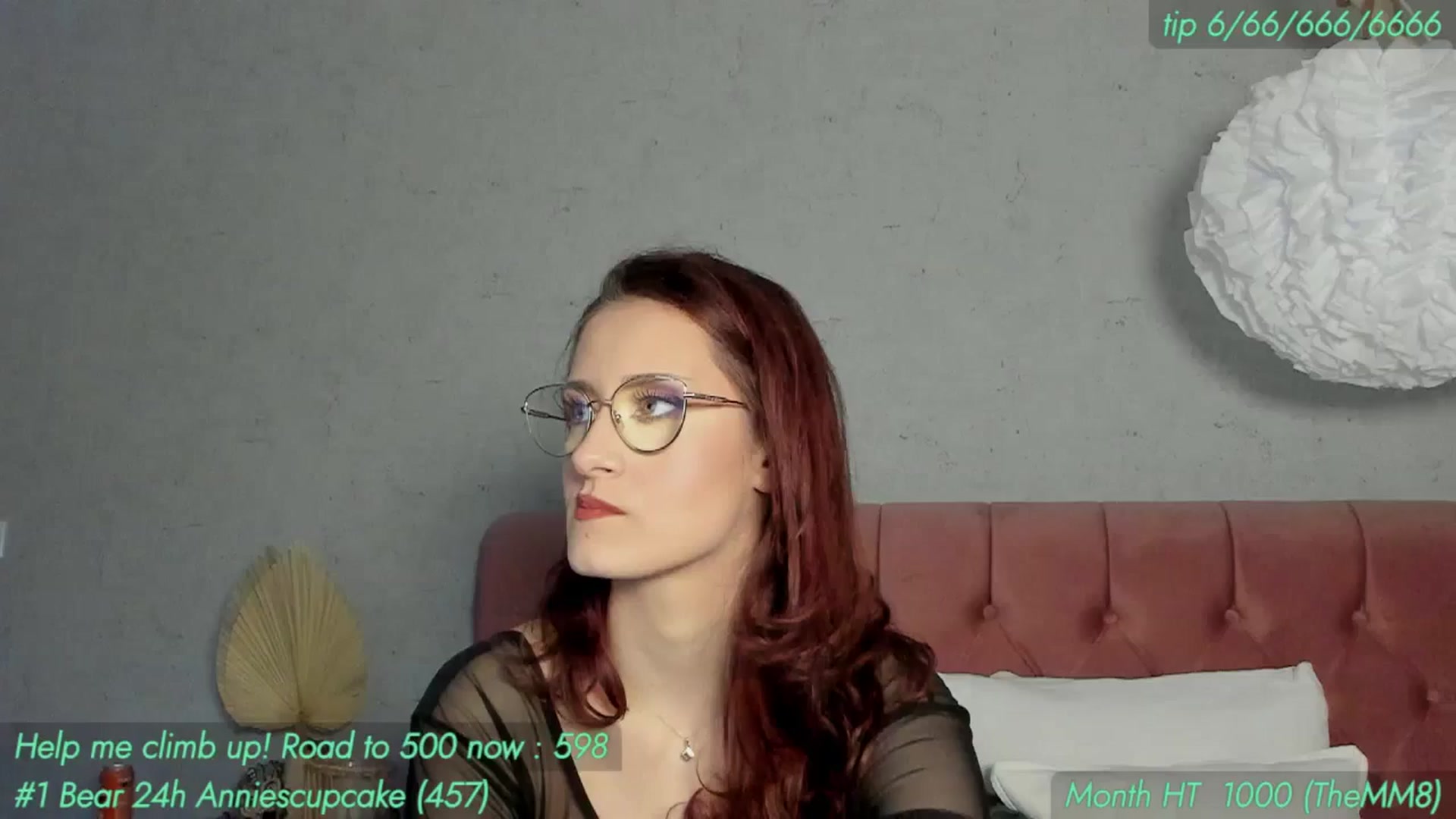 Gallery image thumbnail from AnnieKarrera1's myfreecams stream on, 05/03/2025, 17:51 image 4 of 20