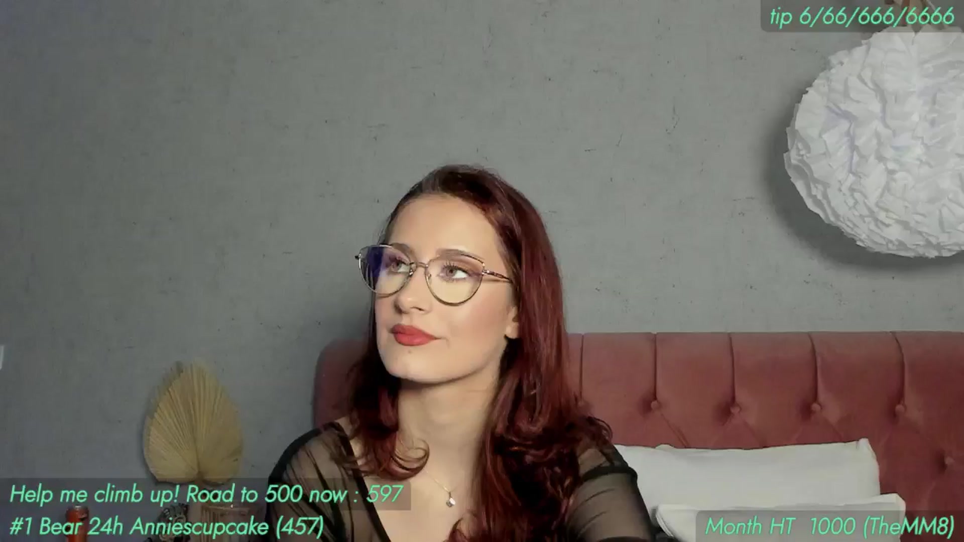 Gallery image thumbnail from AnnieKarrera1's myfreecams stream on, 05/03/2025, 17:51 image 7 of 20
