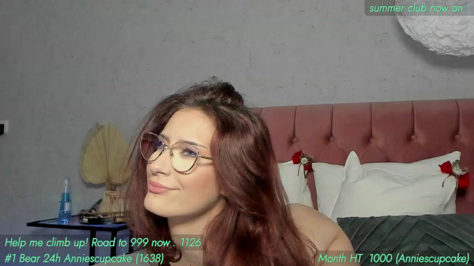 Gallery image thumbnail from AnnieKarrera1's myfreecams stream on, 06/07/2025, 18:03 image 10 of 20