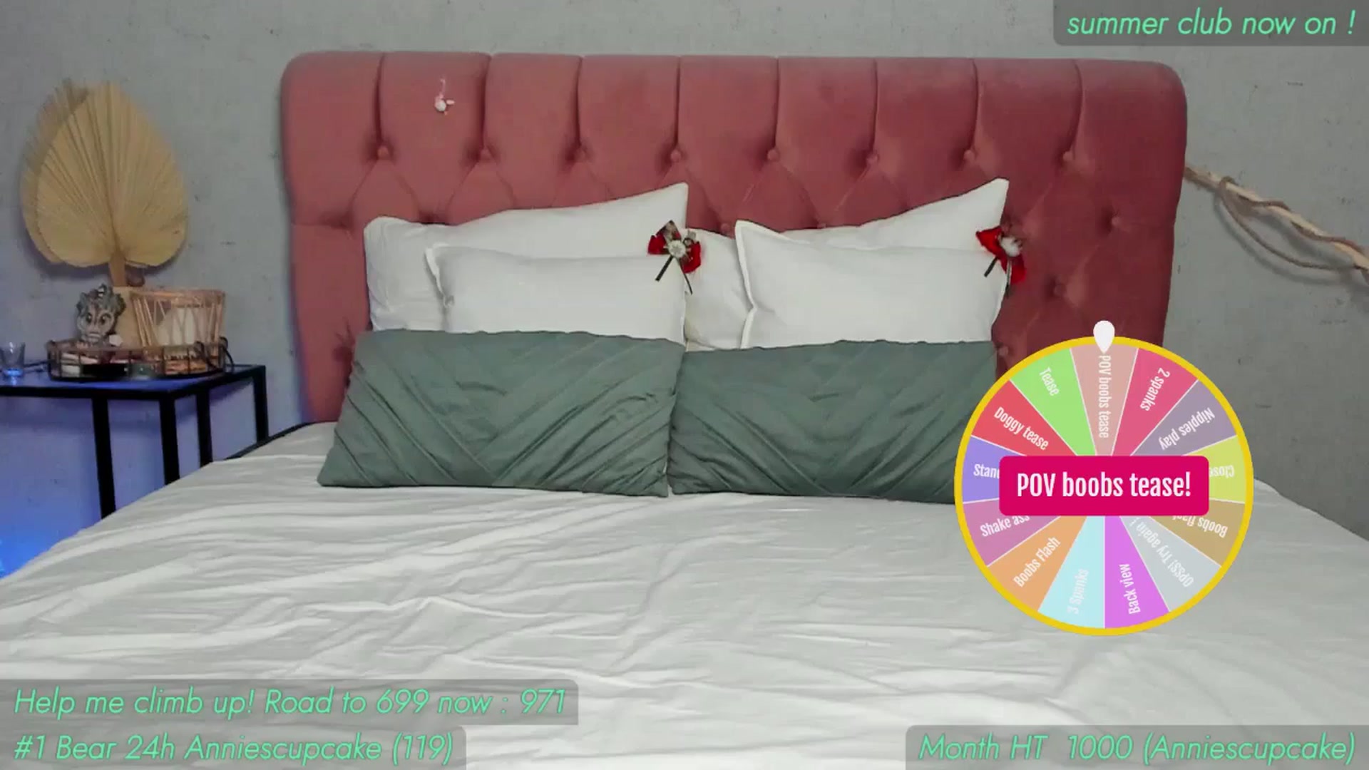 Gallery image thumbnail from AnnieKarrera1's myfreecams stream on, 06/10/2025, 17:05 image 15 of 20