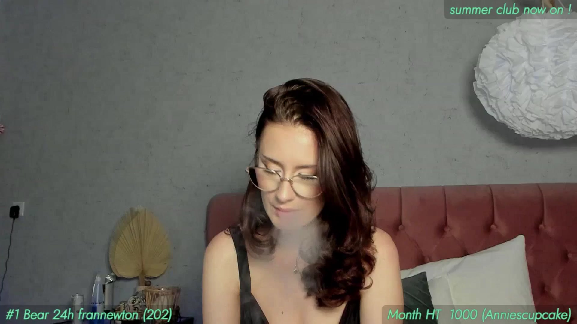 Gallery image thumbnail from AnnieKarrera1's myfreecams stream on, 06/30/2025, 18:44 image 1 of 20