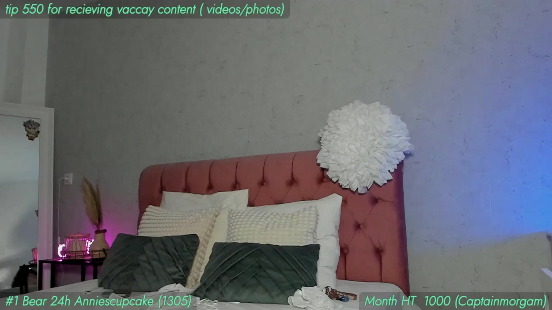 Gallery image thumbnail from AnnieKarrera1's myfreecams stream on, 07/20/2025, 18:28 image 11 of 20