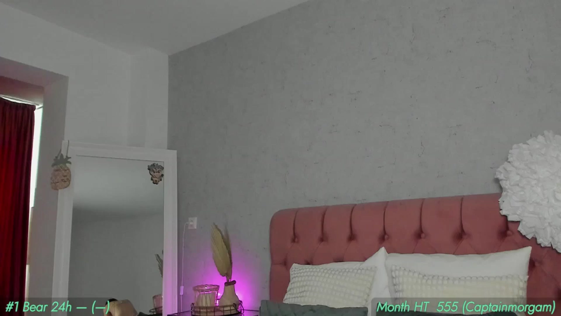 Gallery image thumbnail from AnnieKarrera1's myfreecams stream on, 08/07/2025, 14:36 image 1 of 20