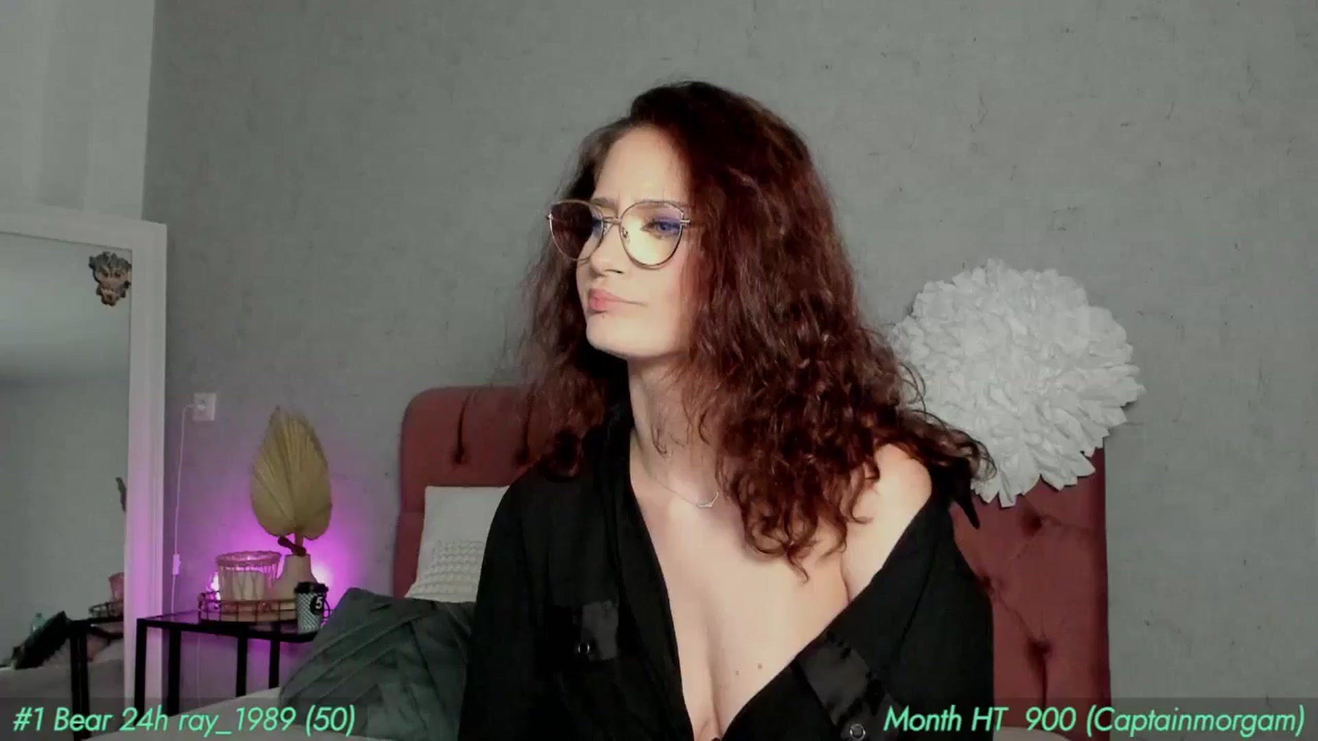 Gallery image thumbnail from AnnieKarrera1's myfreecams stream on, 08/21/2025, 14:50 image 12 of 20