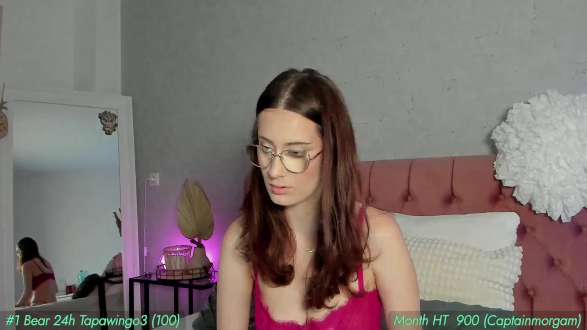 Gallery image thumbnail from AnnieKarrera1's myfreecams stream on, 08/28/2025, 17:32 image 12 of 20