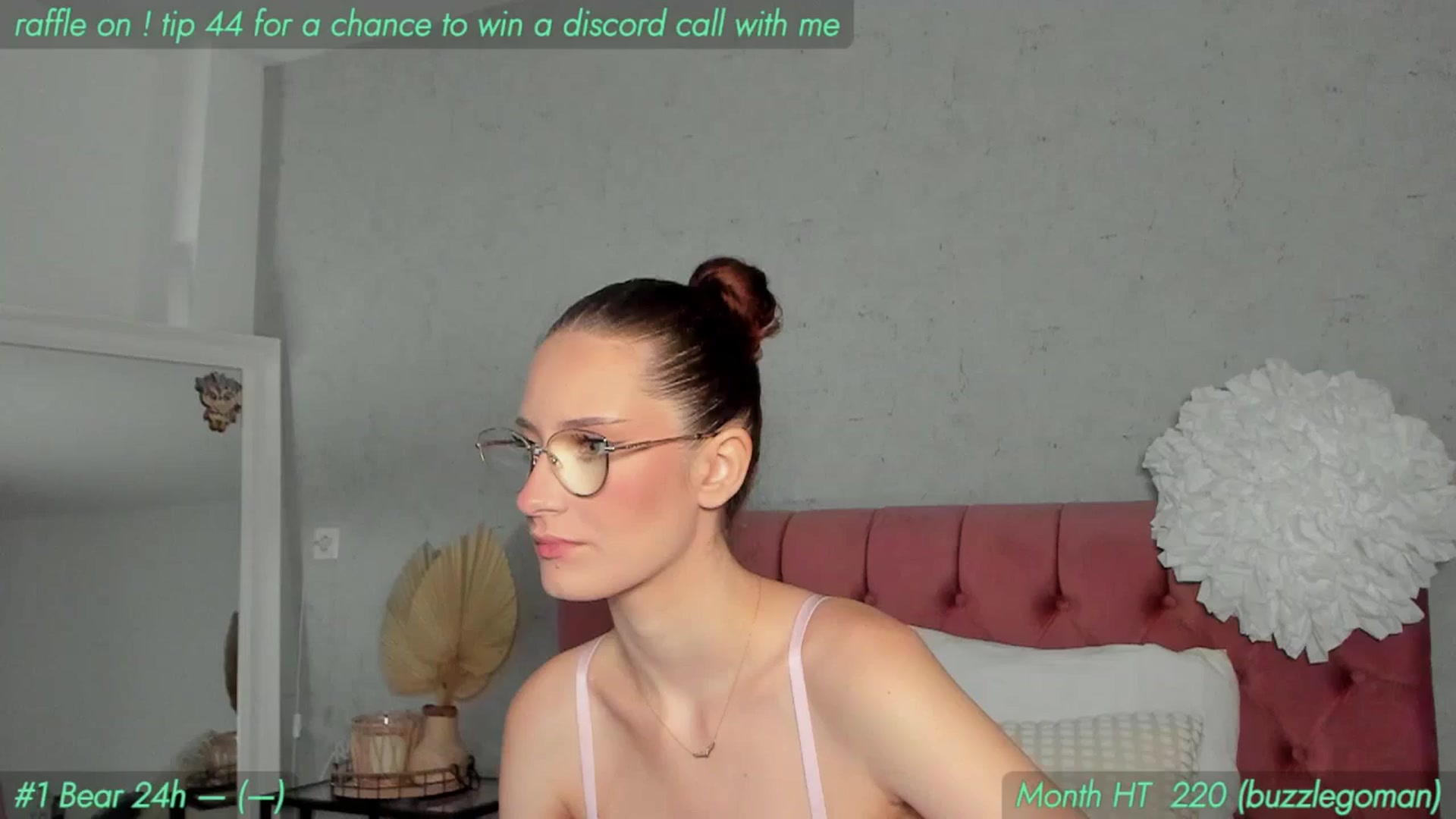 Gallery image thumbnail from AnnieKarrera1's myfreecams stream on, 09/13/2025, 15:08 image 1 of 20
