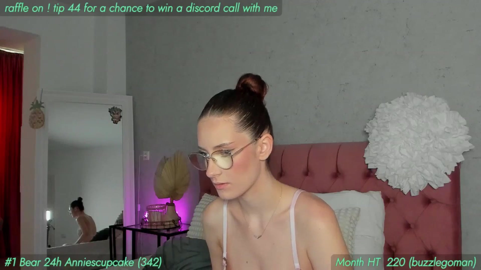 Gallery image thumbnail from AnnieKarrera1's myfreecams stream on, 09/13/2025, 16:16 image 2 of 20