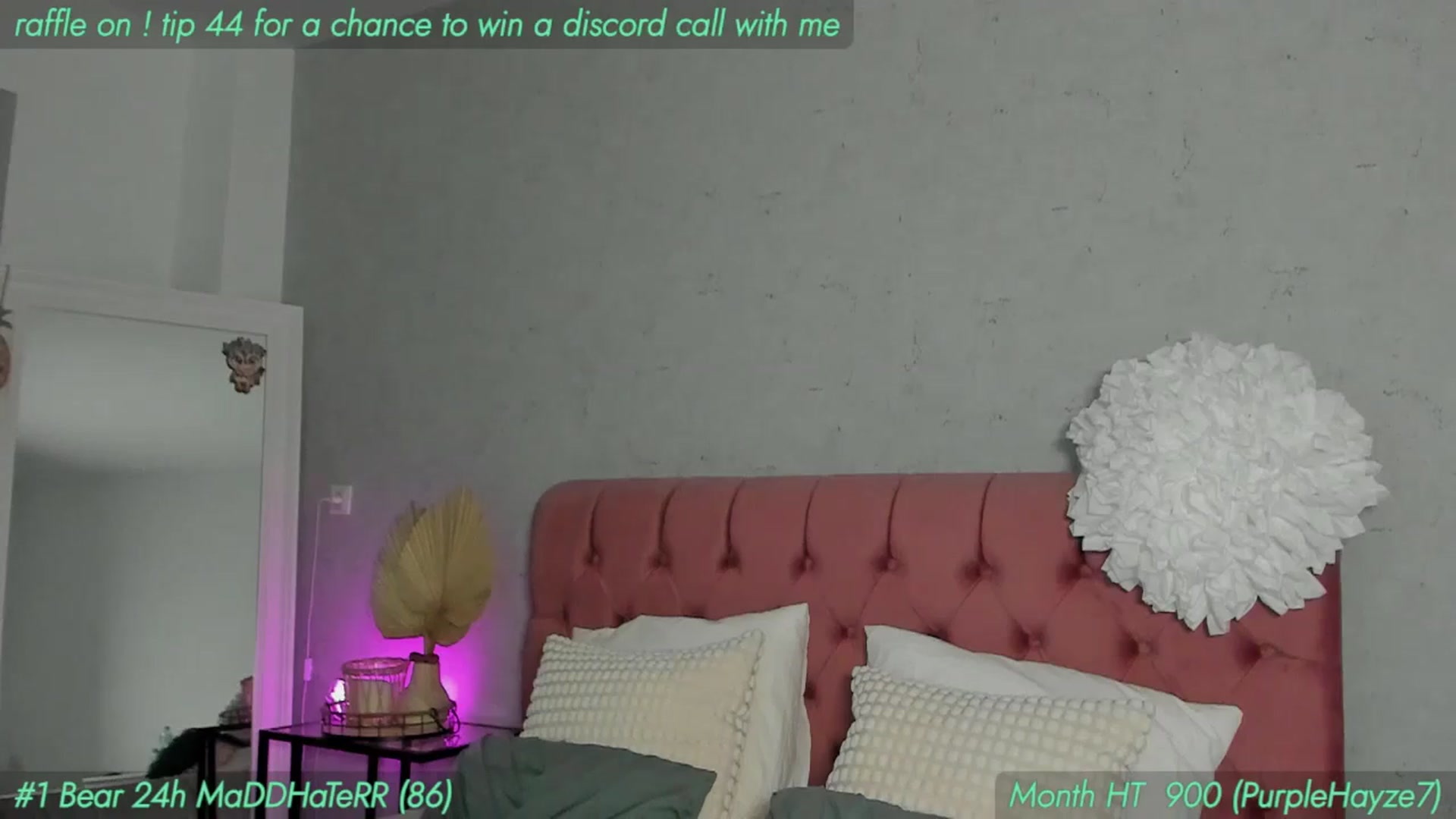 Gallery image thumbnail from AnnieKarrera1's myfreecams stream on, 09/26/2025, 16:35 image 9 of 20