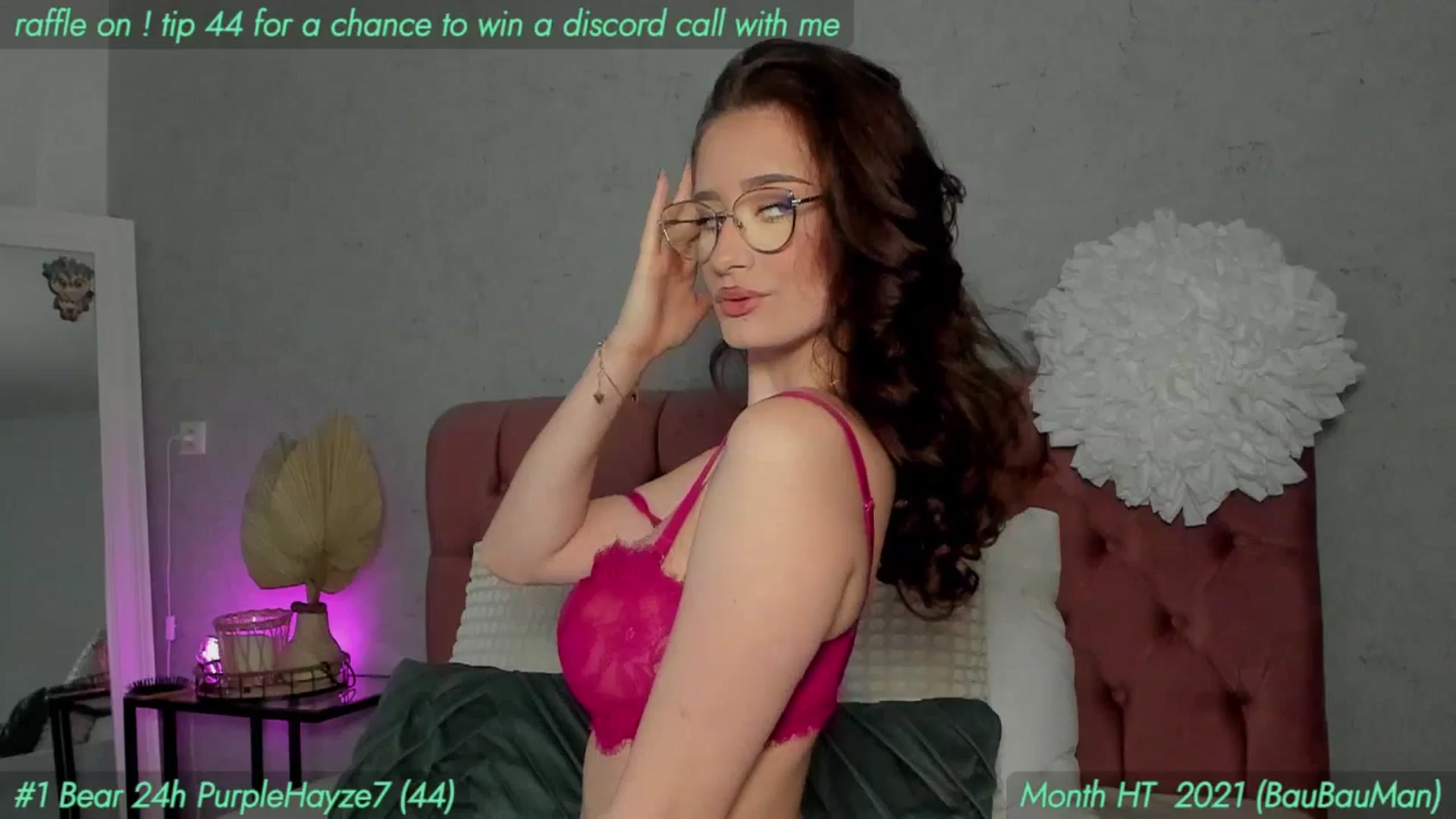 Gallery image thumbnail from AnnieKarrera1's myfreecams stream on, 10/10/2025, 07:58 image 16 of 20