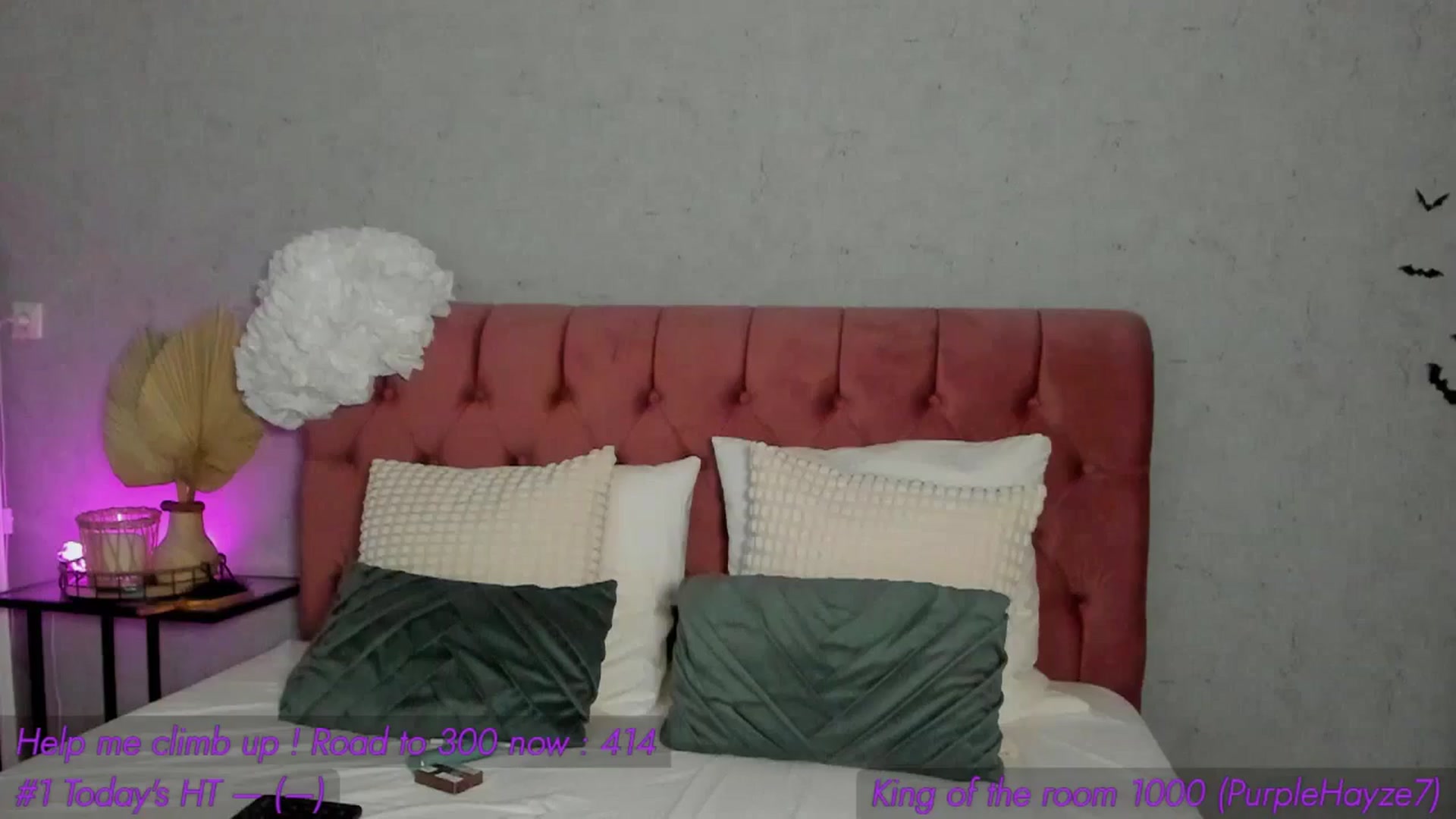 Gallery image thumbnail from AnnieKarrera1's myfreecams stream on, 11/07/2025, 10:09 image 8 of 20