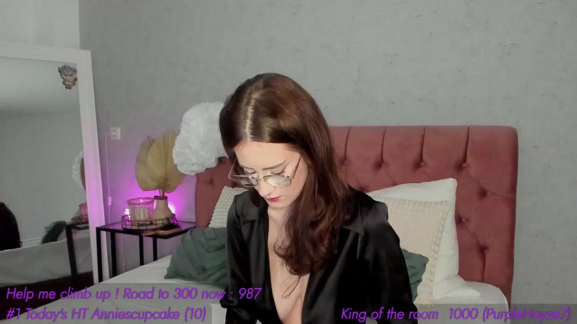 Gallery image thumbnail from AnnieKarrera1's myfreecams stream on, 11/13/2025, 11:41 image 3 of 20
