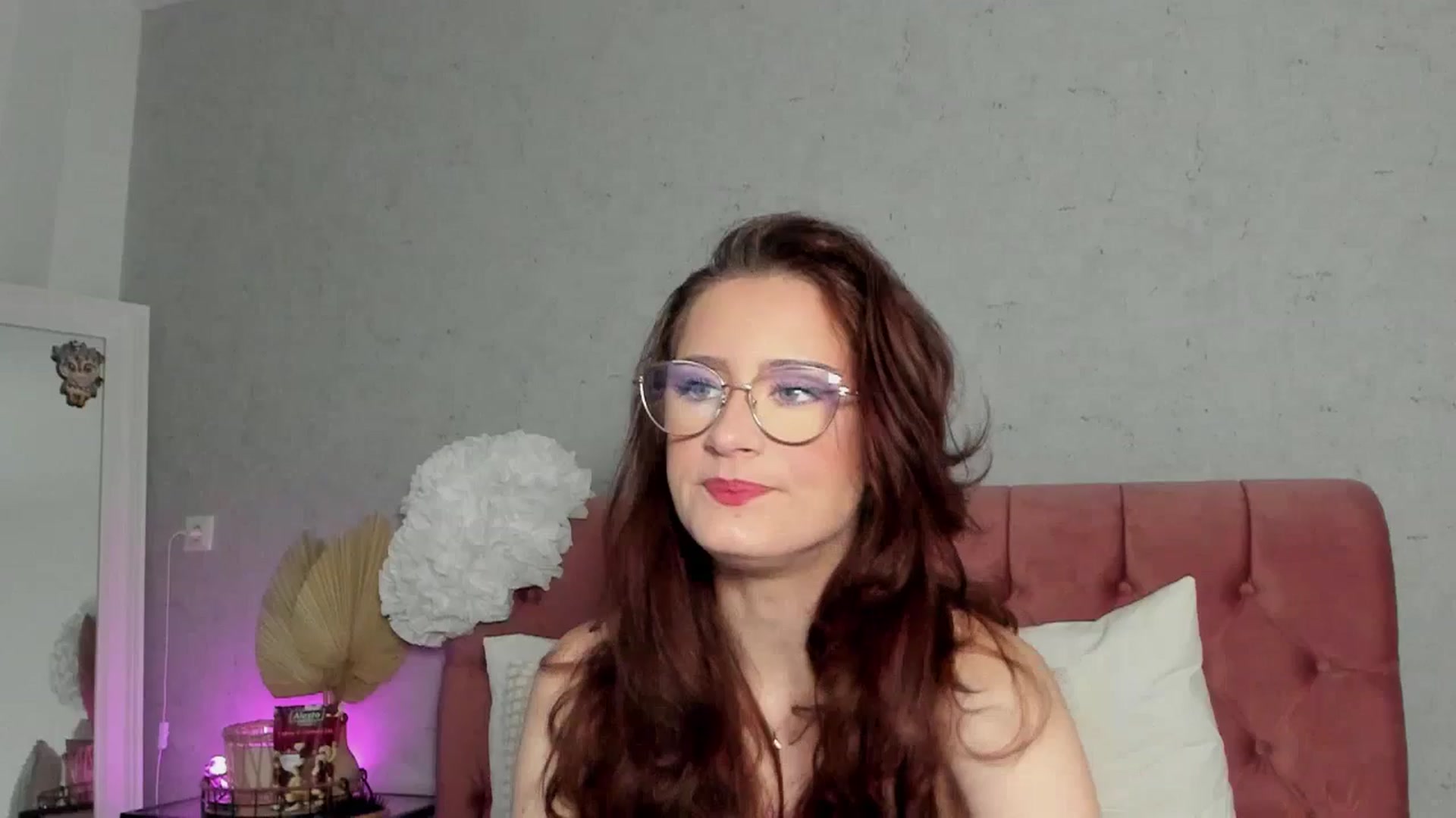 Gallery image thumbnail from AnnieKarrera1's myfreecams stream on, 11/22/2025, 10:11 image 2 of 20