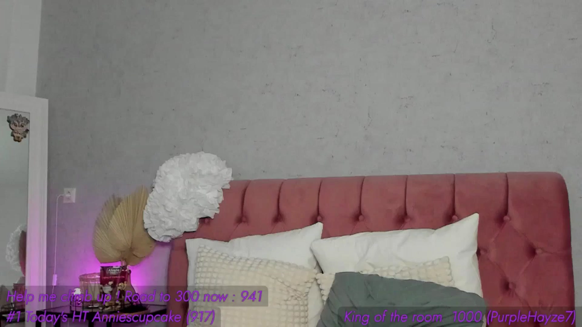 Gallery image thumbnail from AnnieKarrera1's myfreecams stream on, 11/23/2025, 15:01 image 7 of 20