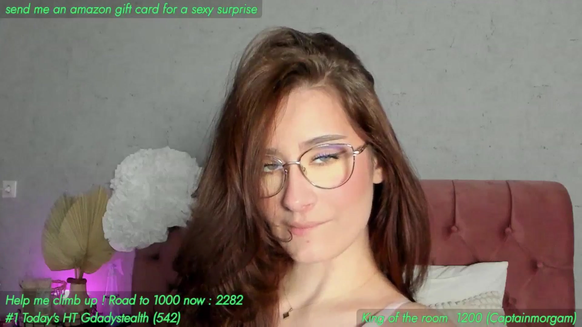 Gallery image thumbnail from AnnieKarrera1's myfreecams stream on, 12/18/2025, 19:40 image 4 of 20