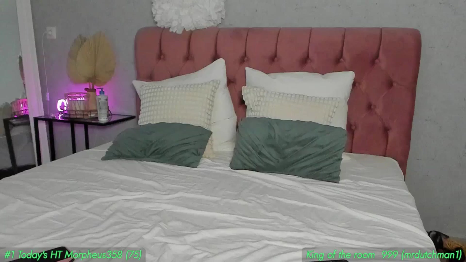 Gallery image thumbnail from AnnieKarrera1's myfreecams stream on, 01/15/2026, 17:50 image 1 of 20