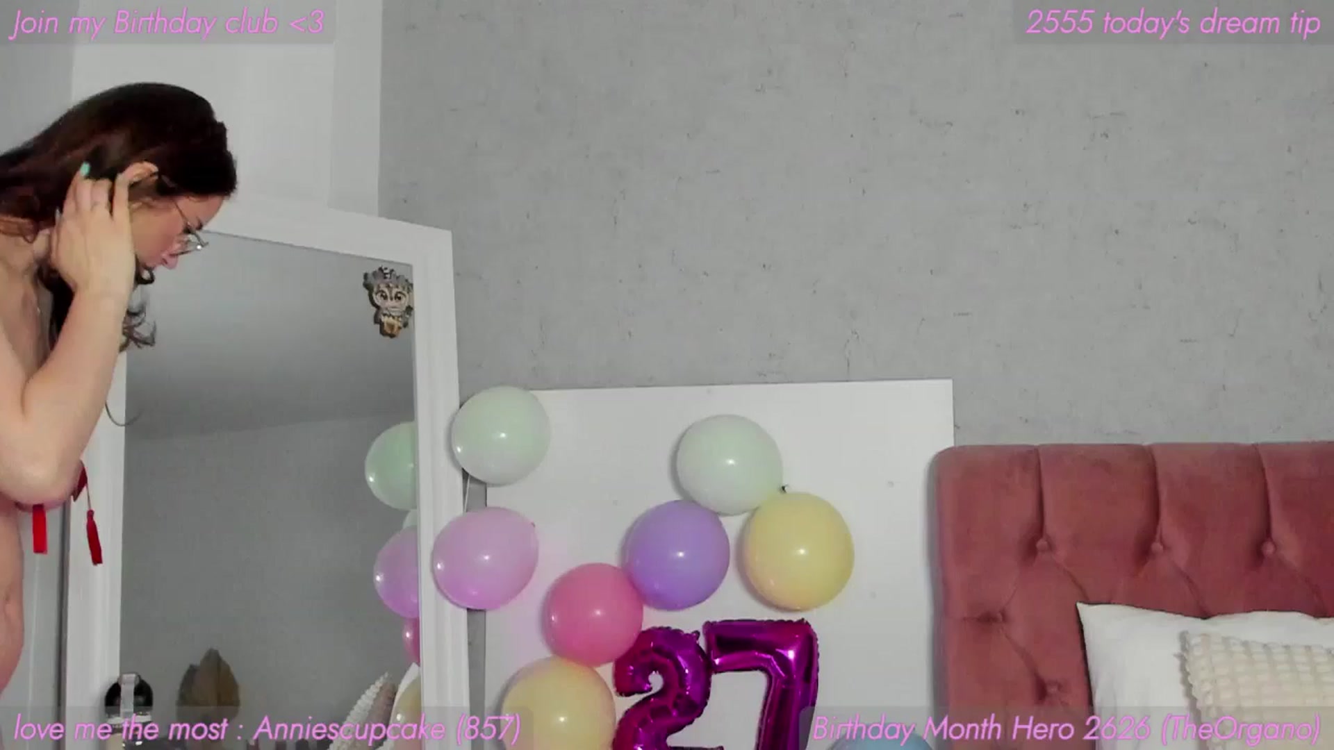 Gallery image thumbnail from AnnieKarrera1's myfreecams stream on, 03/22/2026, 18:27 image 8 of 20