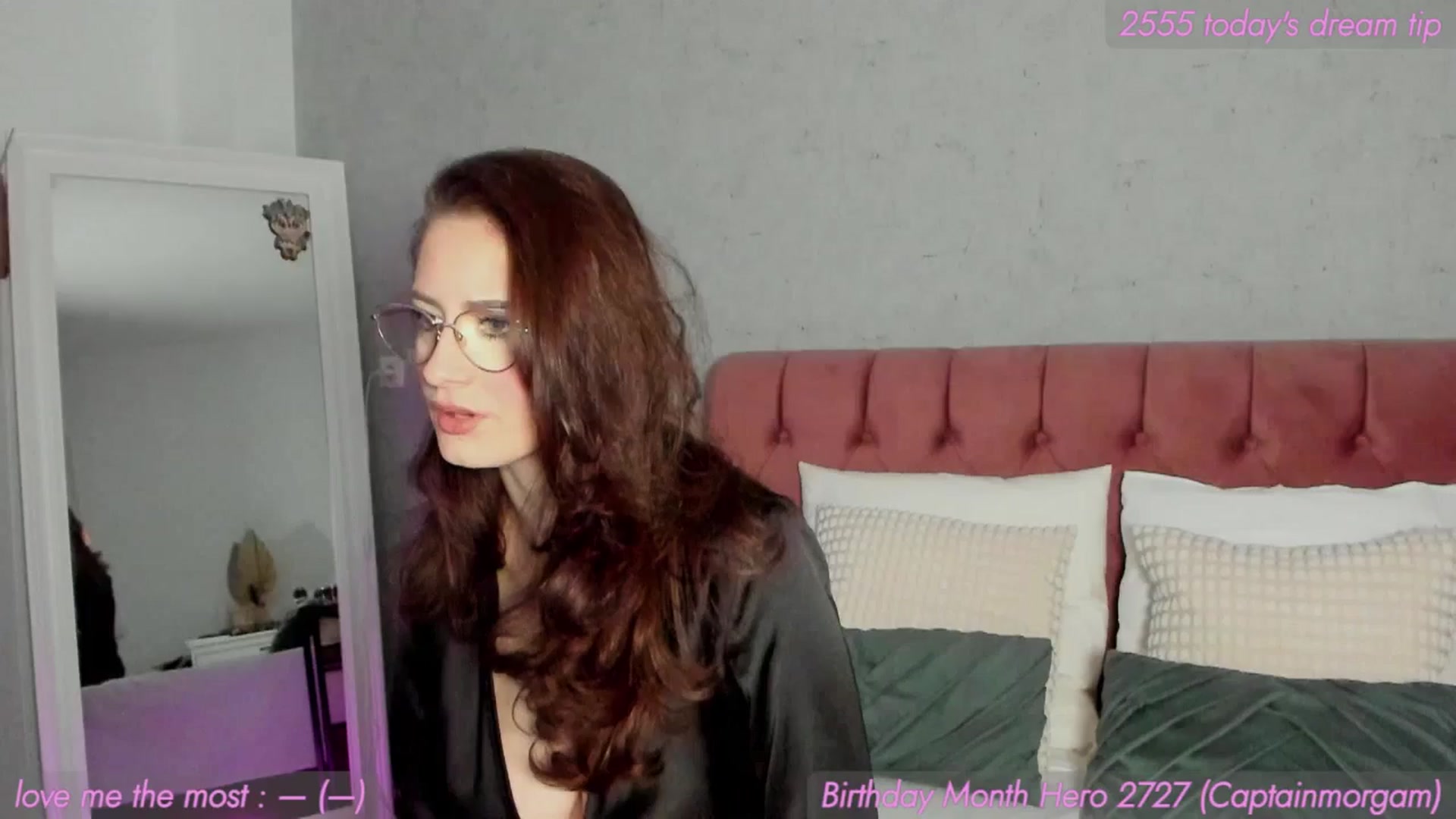 Gallery image thumbnail from AnnieKarrera1's myfreecams stream on, 03/29/2026, 21:38 image 1 of 20