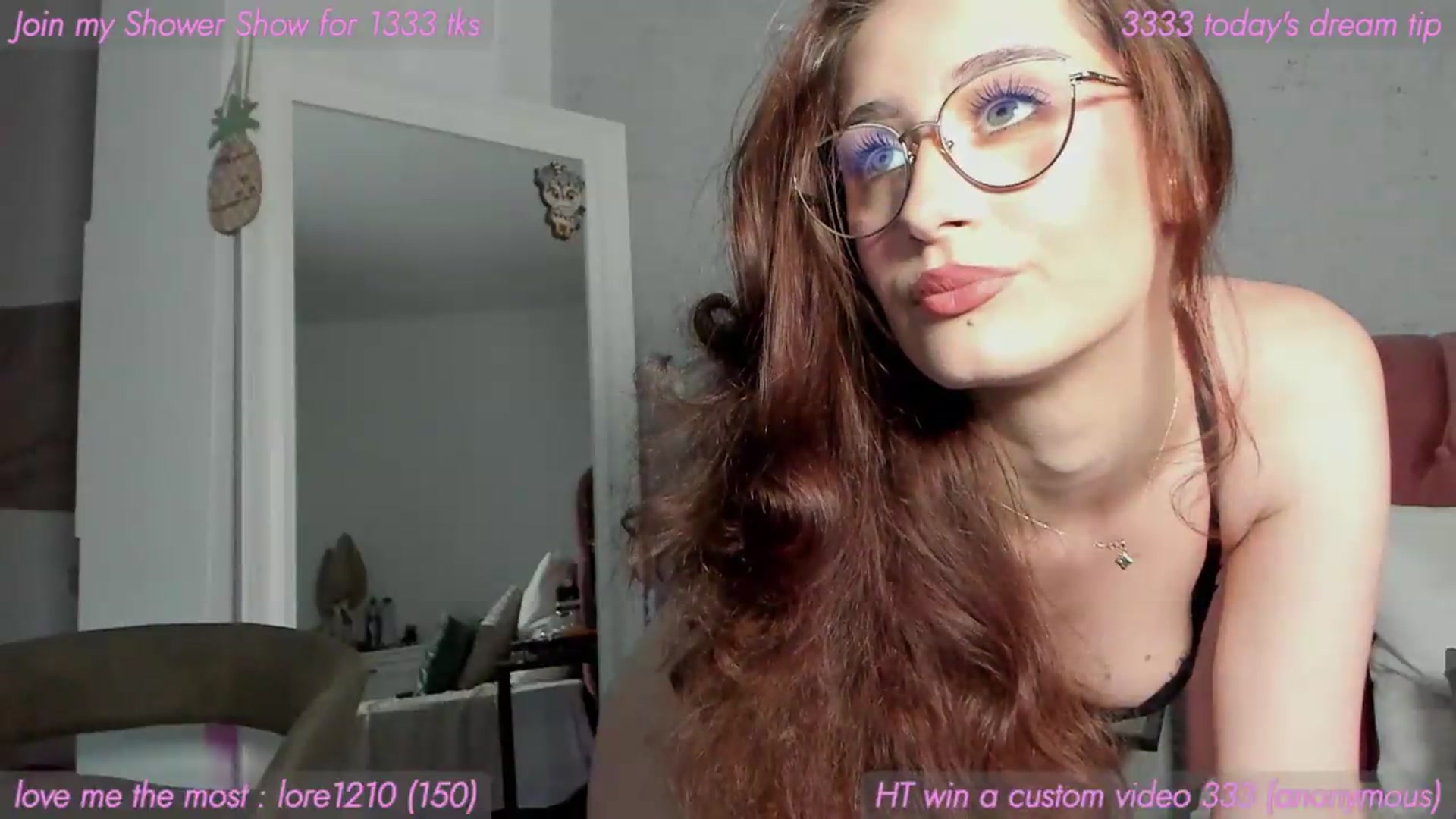 Gallery image thumbnail from AnnieKarrera1's myfreecams stream on, 06/12/2026, 15:46 image 17 of 20