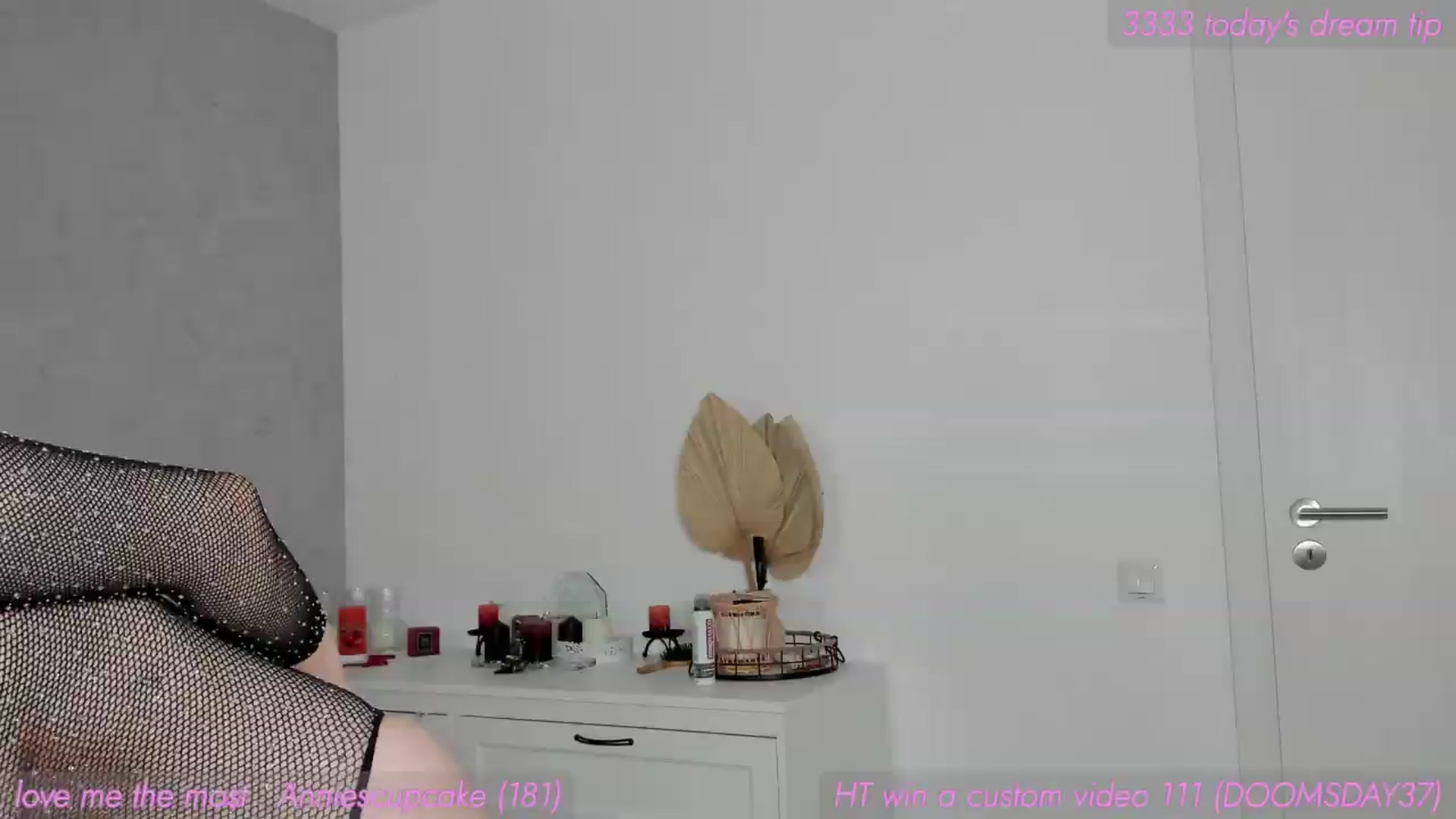 Gallery image thumbnail from AnnieKarrera1's myfreecams stream on, 07/06/2026, 16:03 image 10 of 20