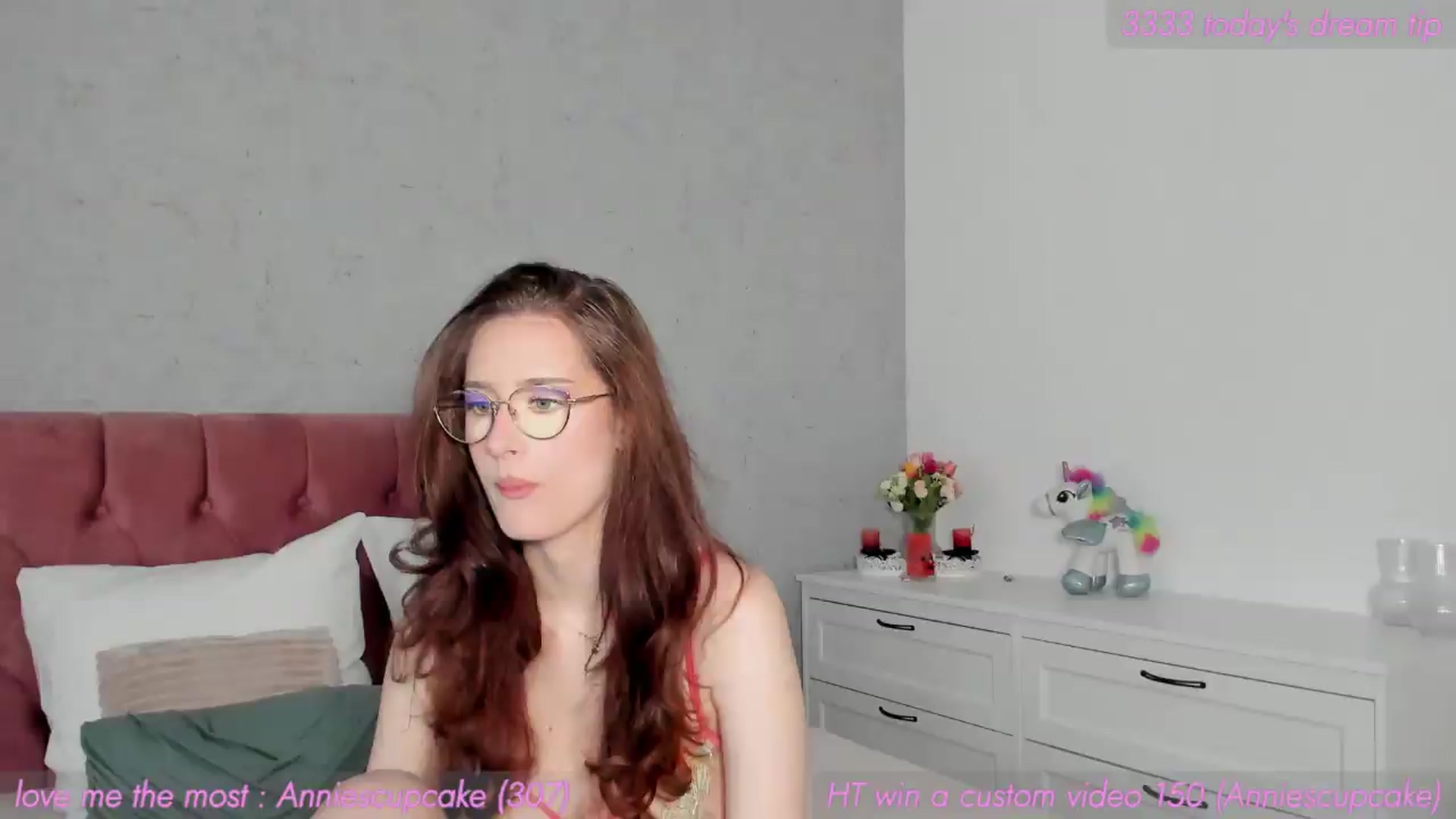 Gallery image thumbnail from AnnieKarrera1's myfreecams stream on, 07/10/2026, 11:02 image 4 of 20
