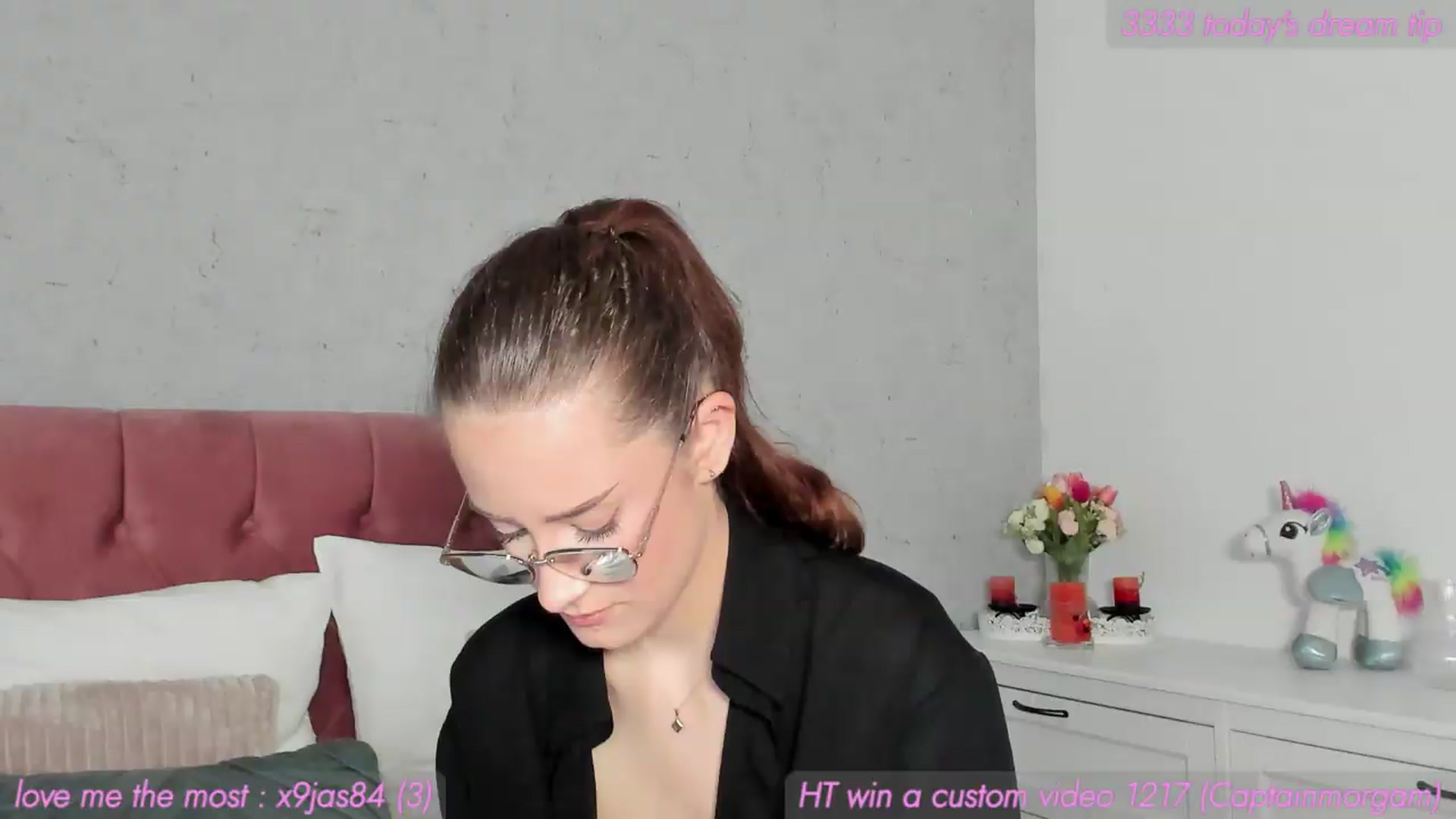 Gallery image thumbnail from AnnieKarrera1's myfreecams stream on, 08/19/2026, 13:19 image 12 of 20