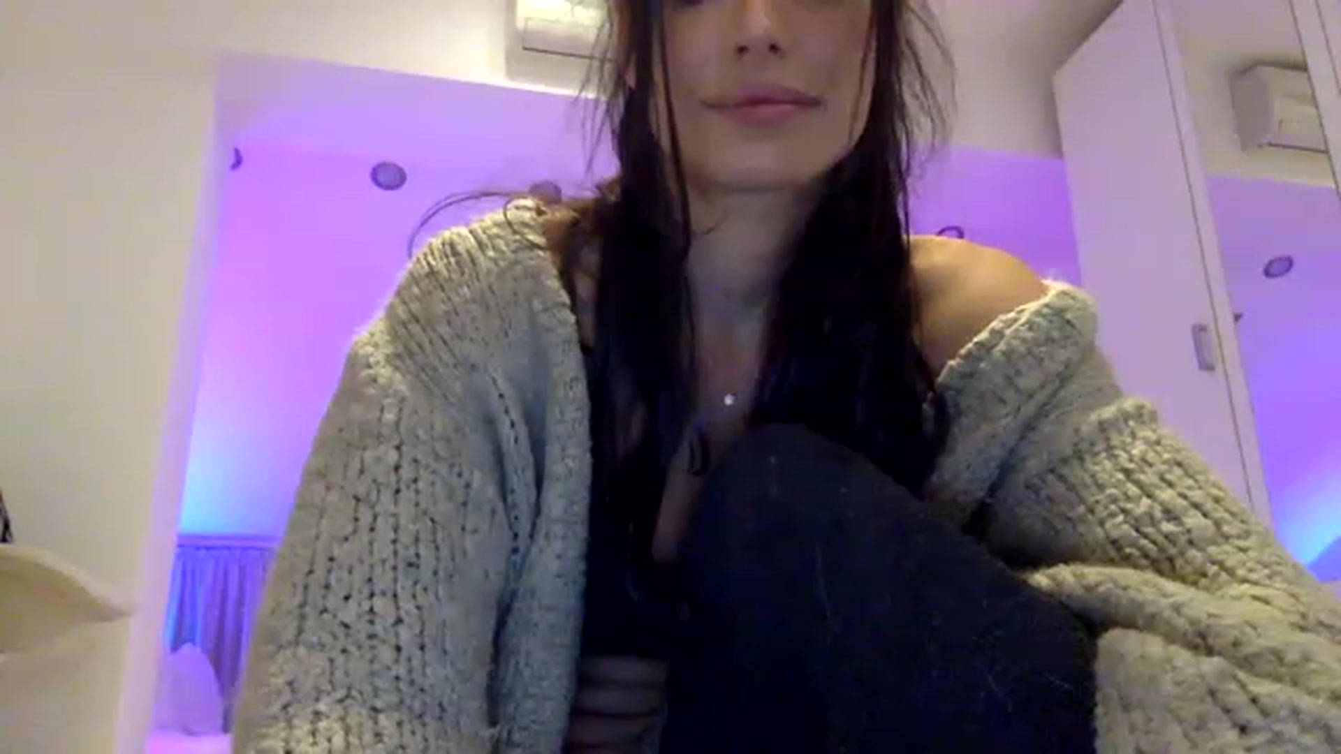Gallery image thumbnail from AnnieRose__'s myfreecams stream on, 11/15/2022, 05:48 image 12 of 20