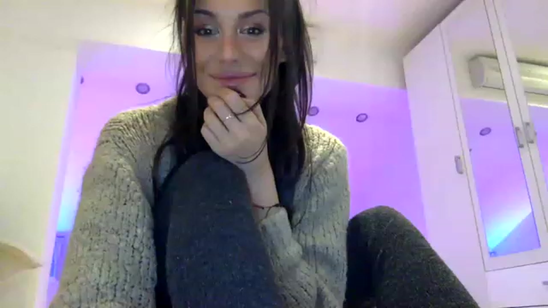 Gallery image thumbnail from AnnieRose__'s myfreecams stream on, 11/15/2022, 05:48 image 7 of 20