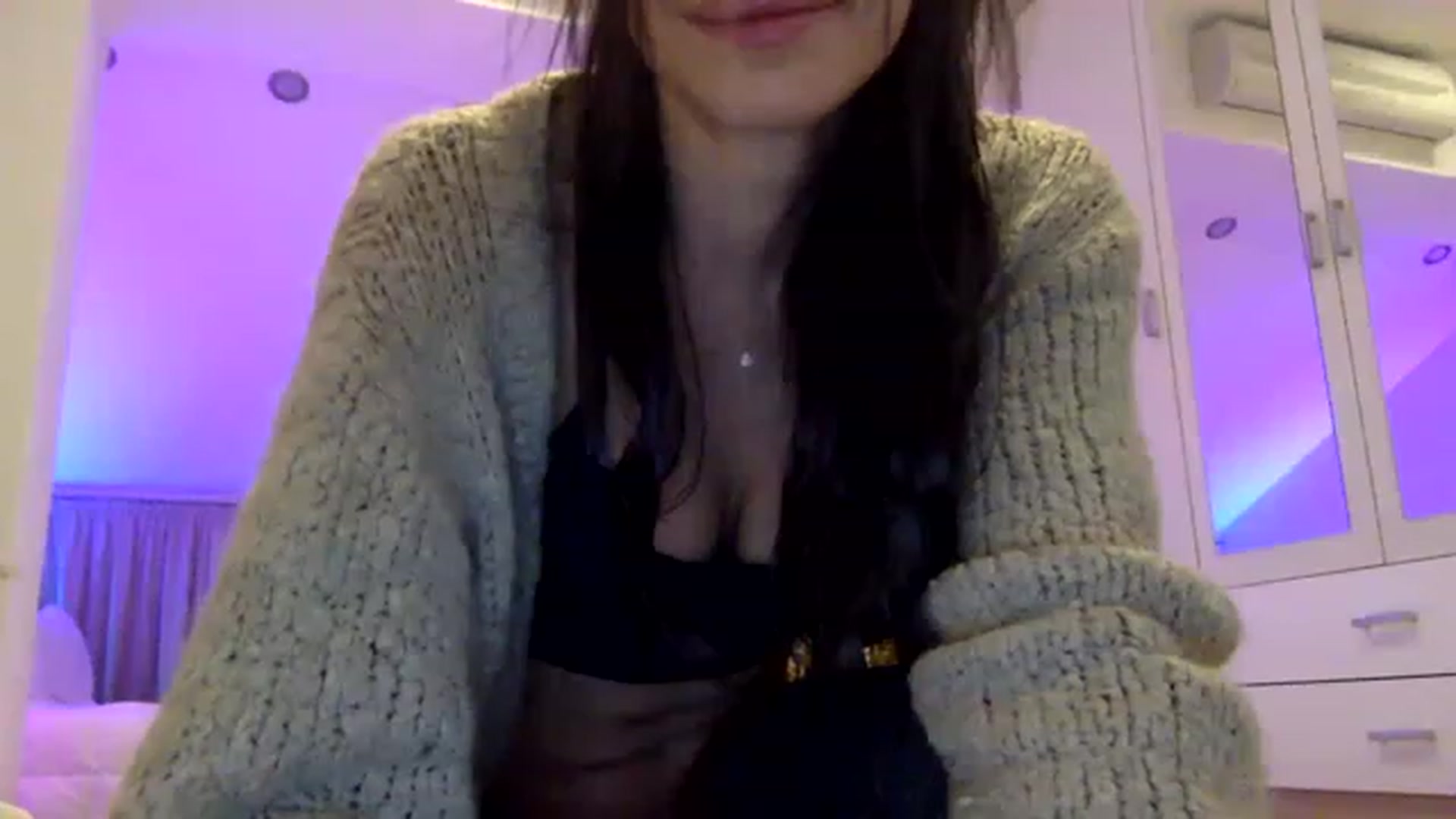 Gallery image thumbnail from AnnieRose__'s myfreecams stream on, 11/15/2022, 05:48 image 14 of 20