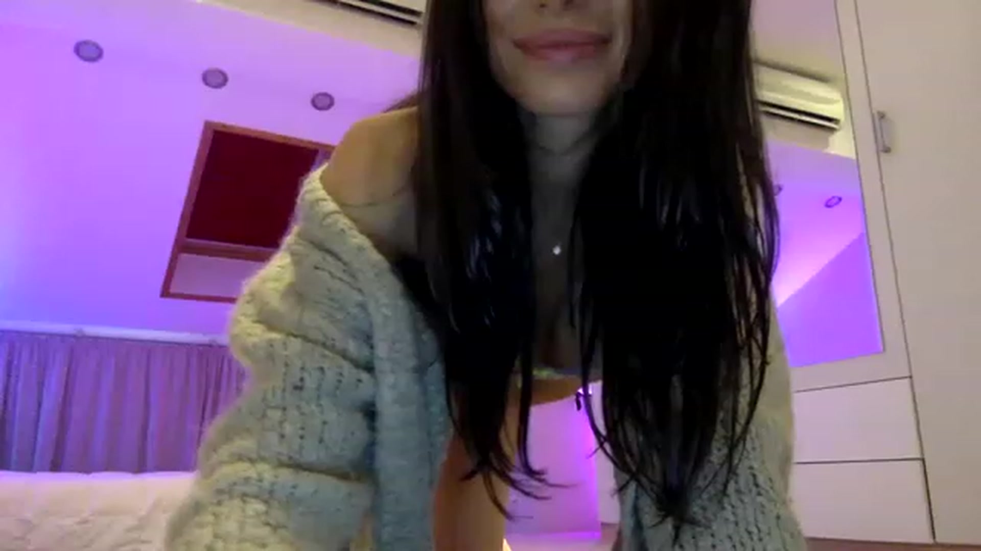 Gallery image thumbnail from AnnieRose__'s myfreecams stream on, 11/16/2022, 08:43 image 18 of 20
