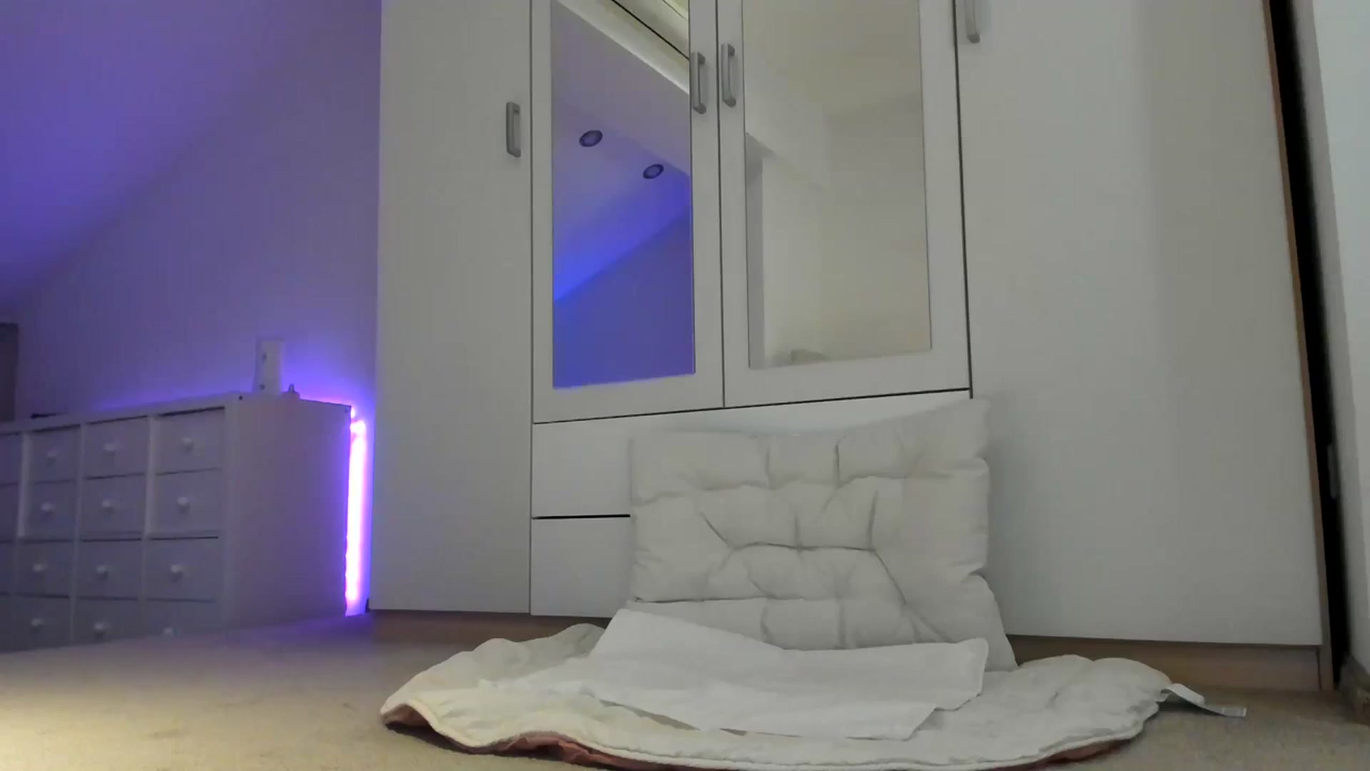 Gallery image thumbnail from AnnieRose__'s myfreecams stream on, 01/30/2024, 05:10 image 4 of 20