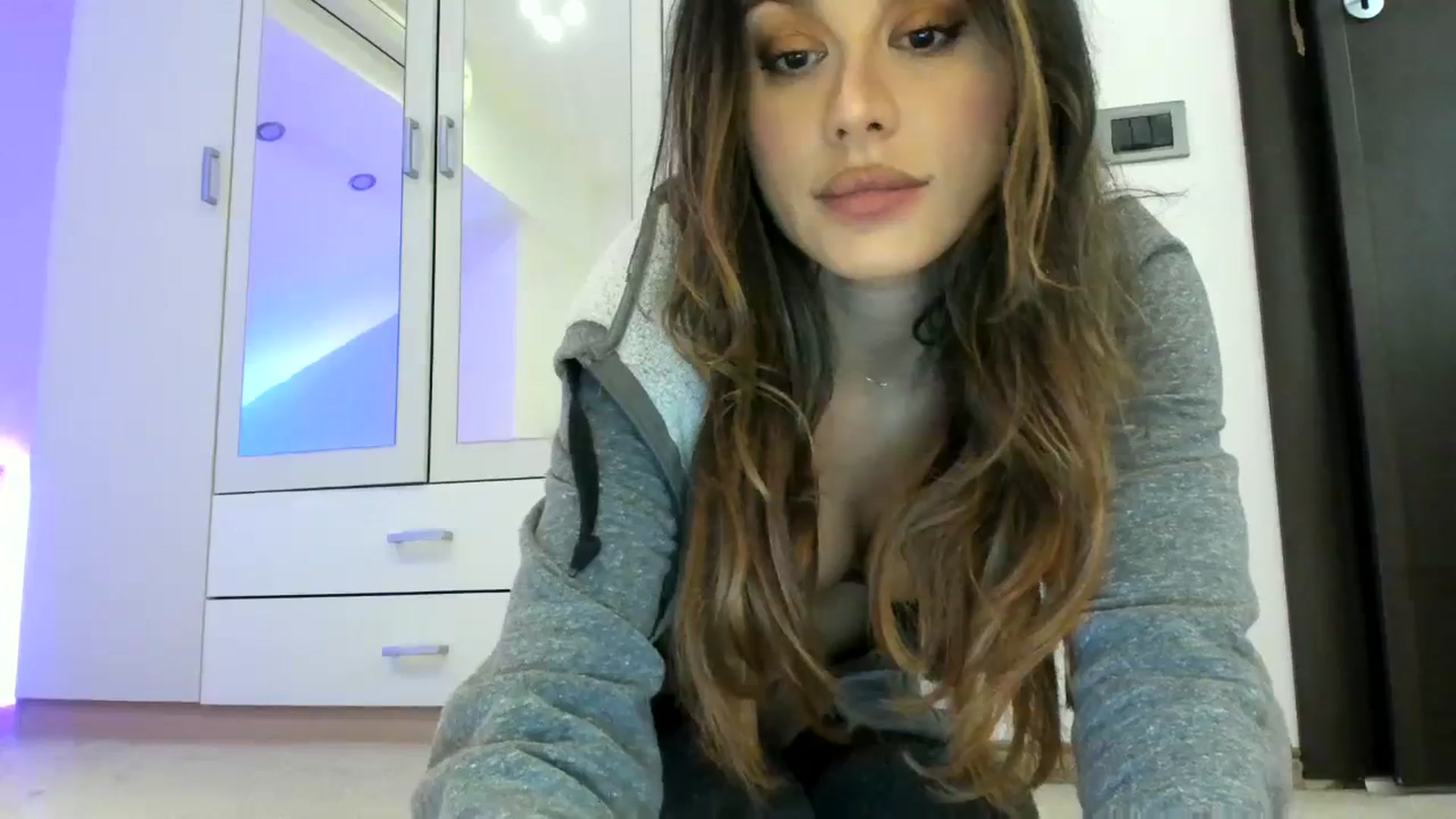 Gallery image thumbnail from AnnieRose__'s myfreecams stream on, 02/08/2024, 04:57 image 8 of 20