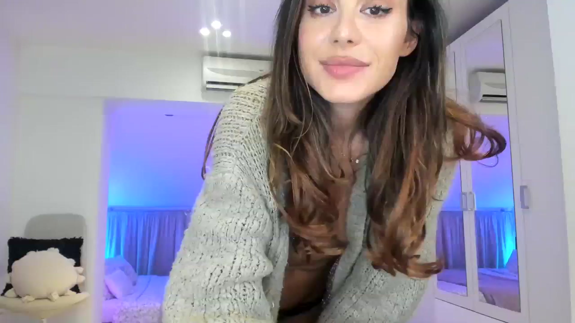 Gallery image thumbnail from AnnieRose__'s myfreecams stream on, 02/21/2024, 08:12 image 19 of 20