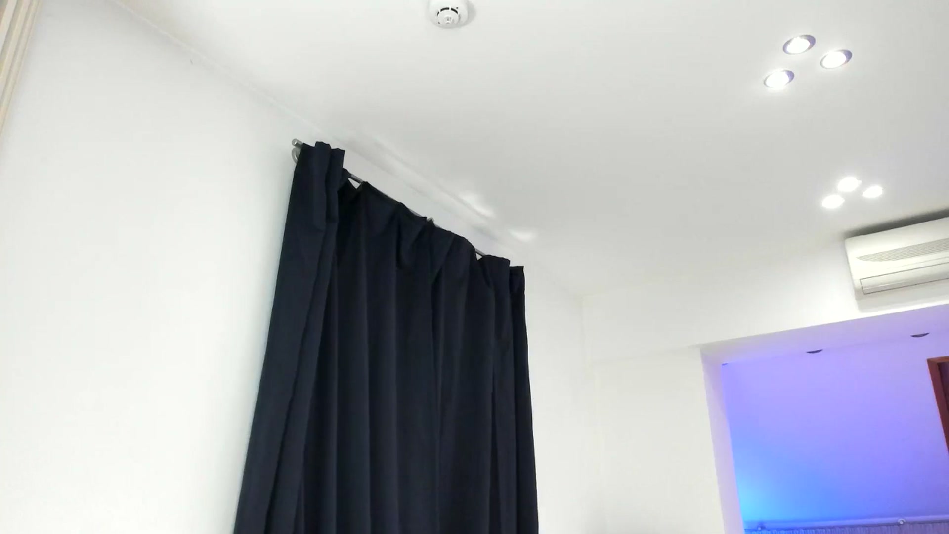 Gallery image thumbnail from AnnieRose__'s myfreecams stream on, 04/27/2024, 08:07 image 20 of 20