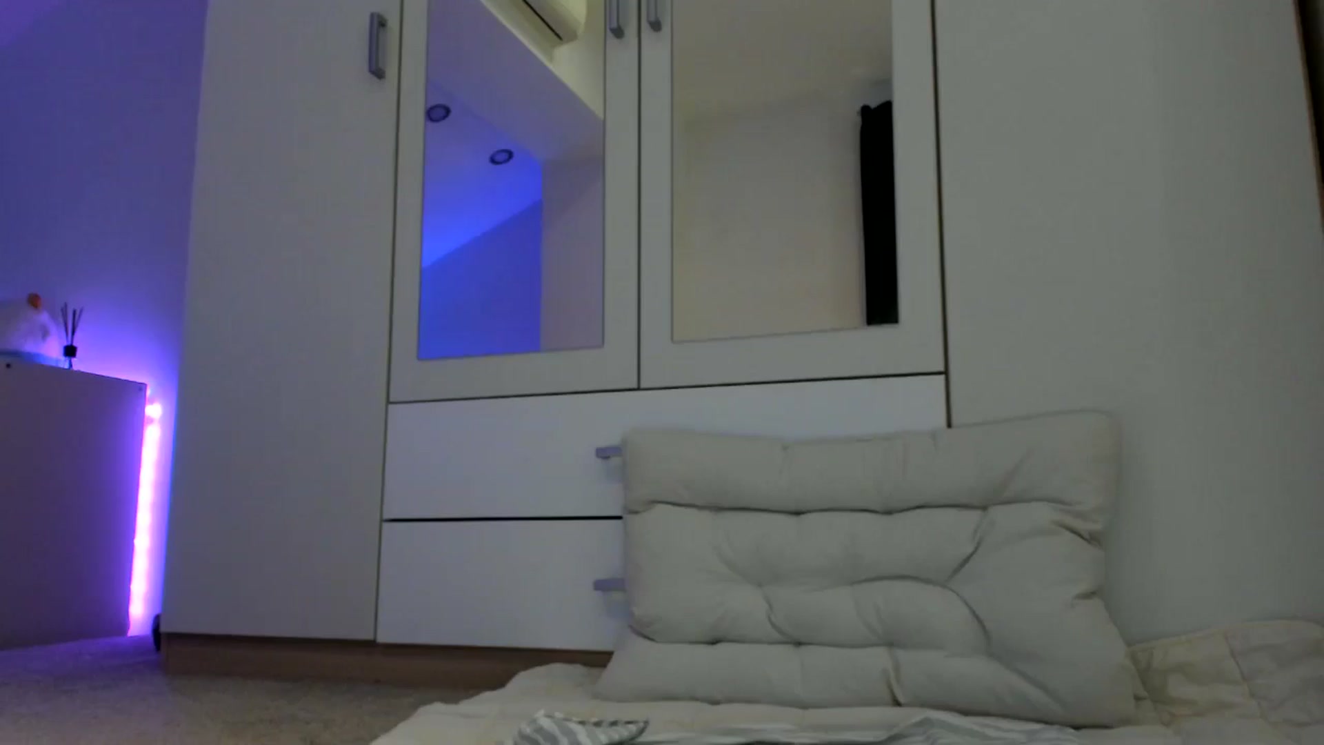 Gallery image thumbnail from AnnieRose__'s myfreecams stream on, 10/27/2024, 09:03 image 19 of 20
