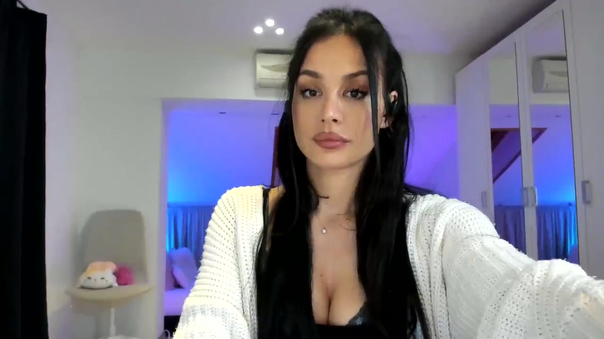 Gallery image thumbnail from AnnieRose__'s myfreecams stream on, 10/31/2024, 08:45 image 14 of 20